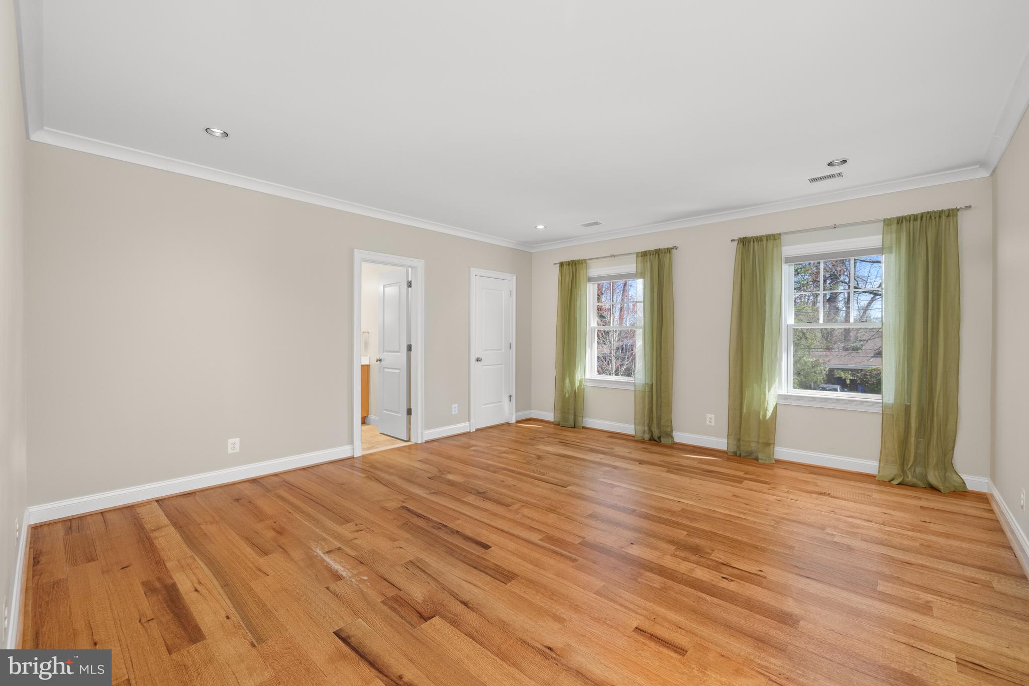 LANDON WOODS - Residential