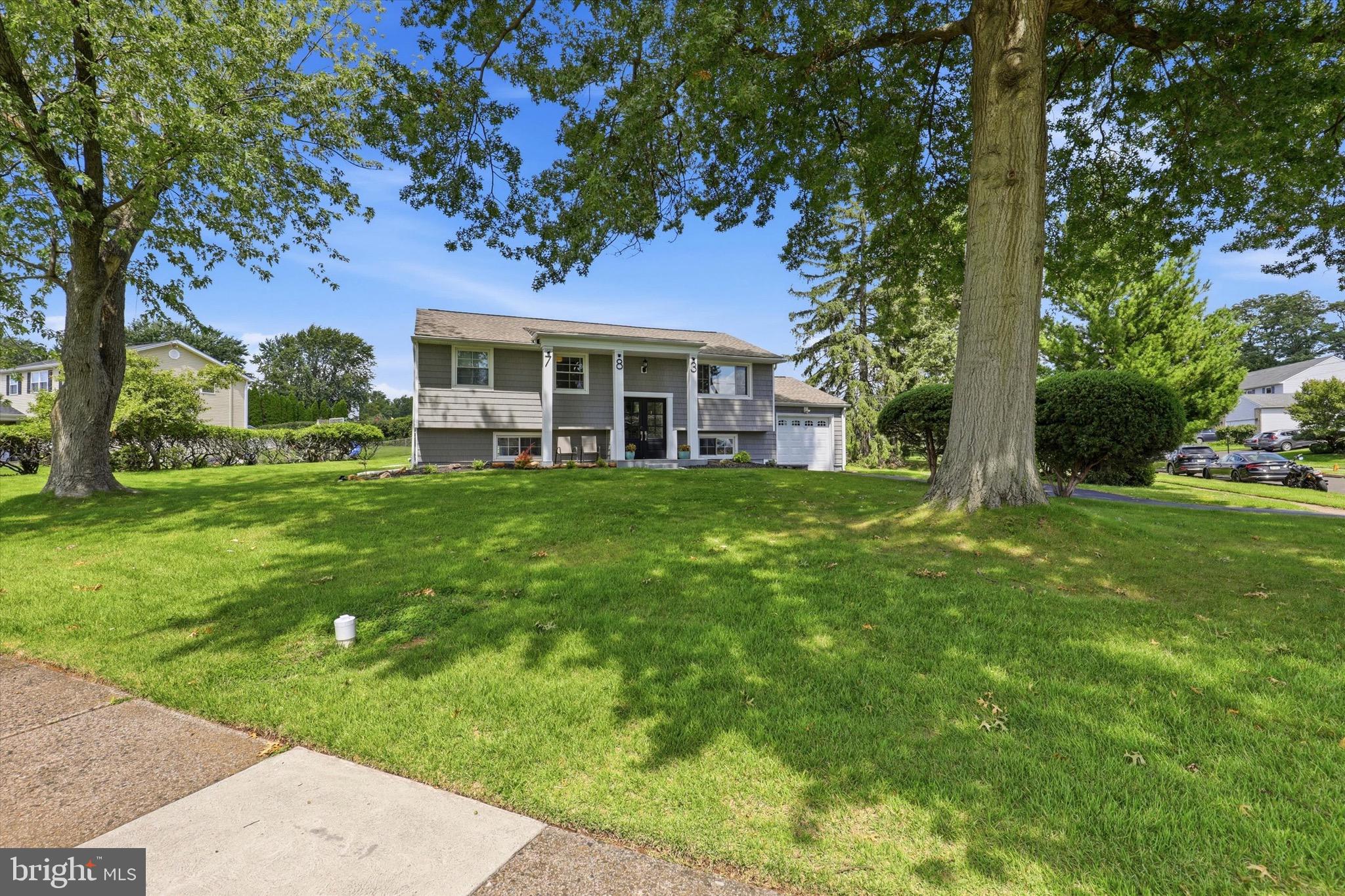 783 HOSTMAN AVENUE