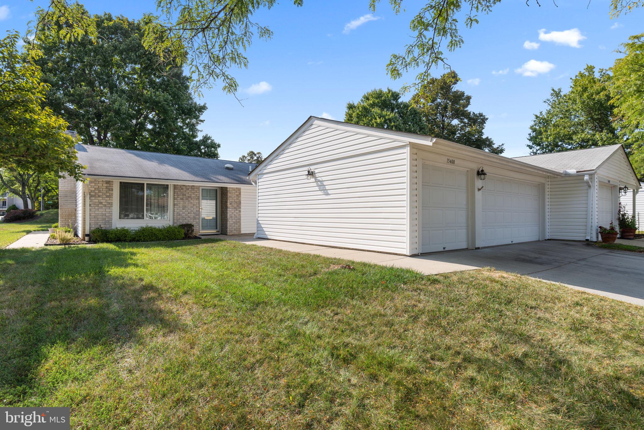 LEISURE WORLD - Residential