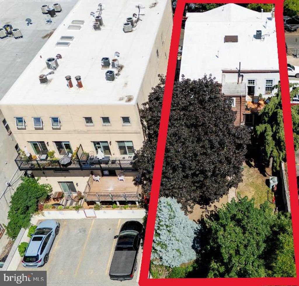 Photo of 318 - 20 Bainbridge Street, PHILADELPHIA, PA 19147 (MLS # PAPH2520482)