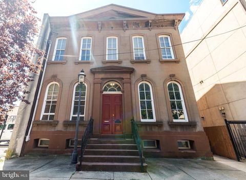 318 BAINBRIDGE STREET 20 PHILADELPHIA PA 19147