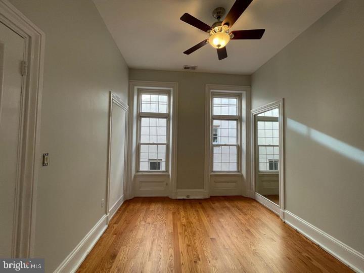 QUEEN VILLAGE - Residential Income