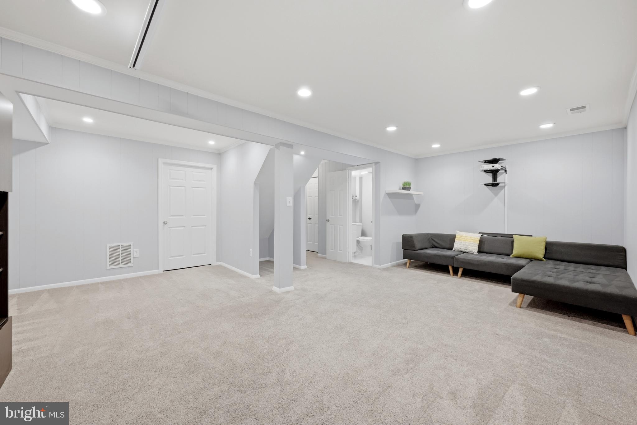 COMSTOCK - Residential