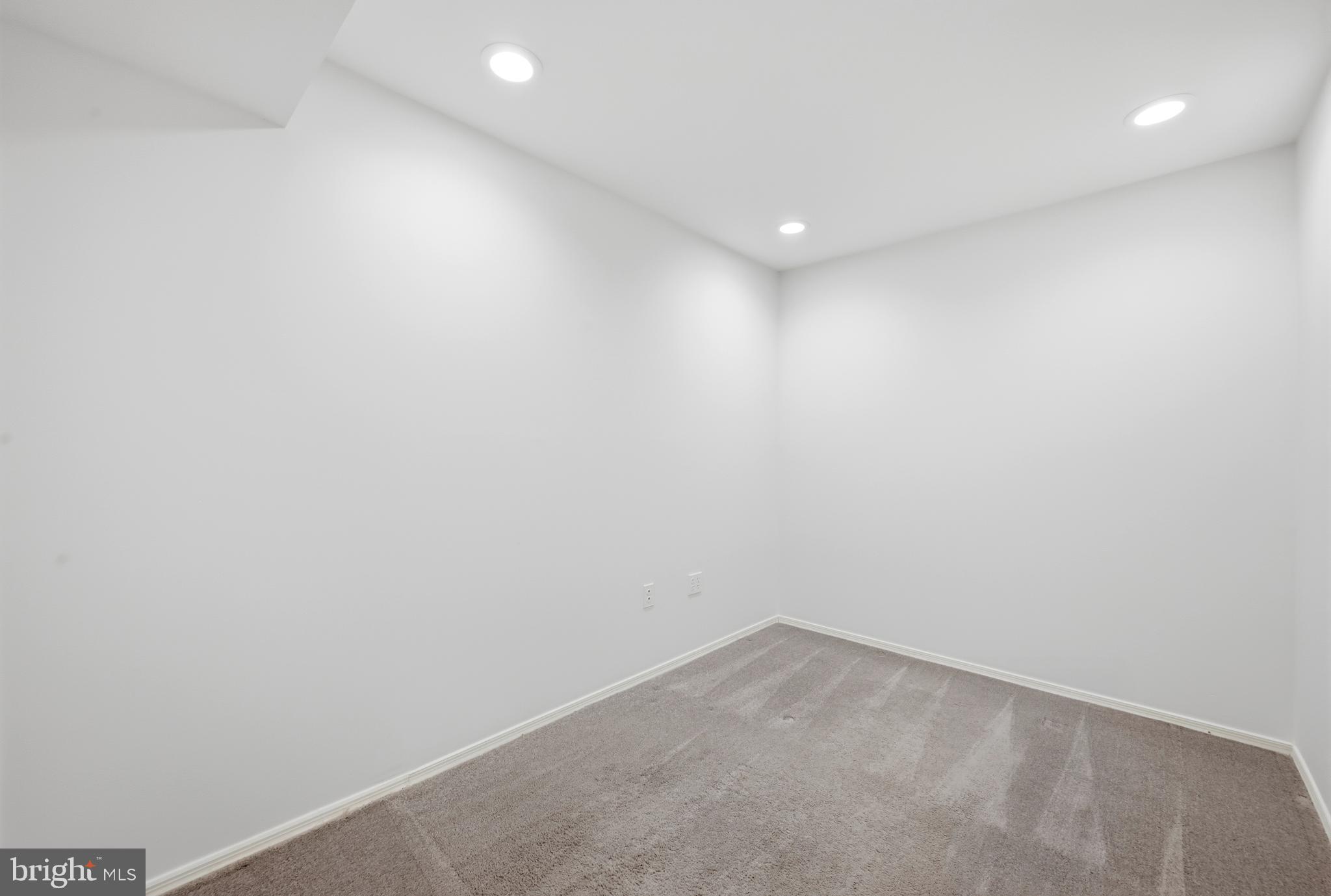 COMSTOCK - Residential
