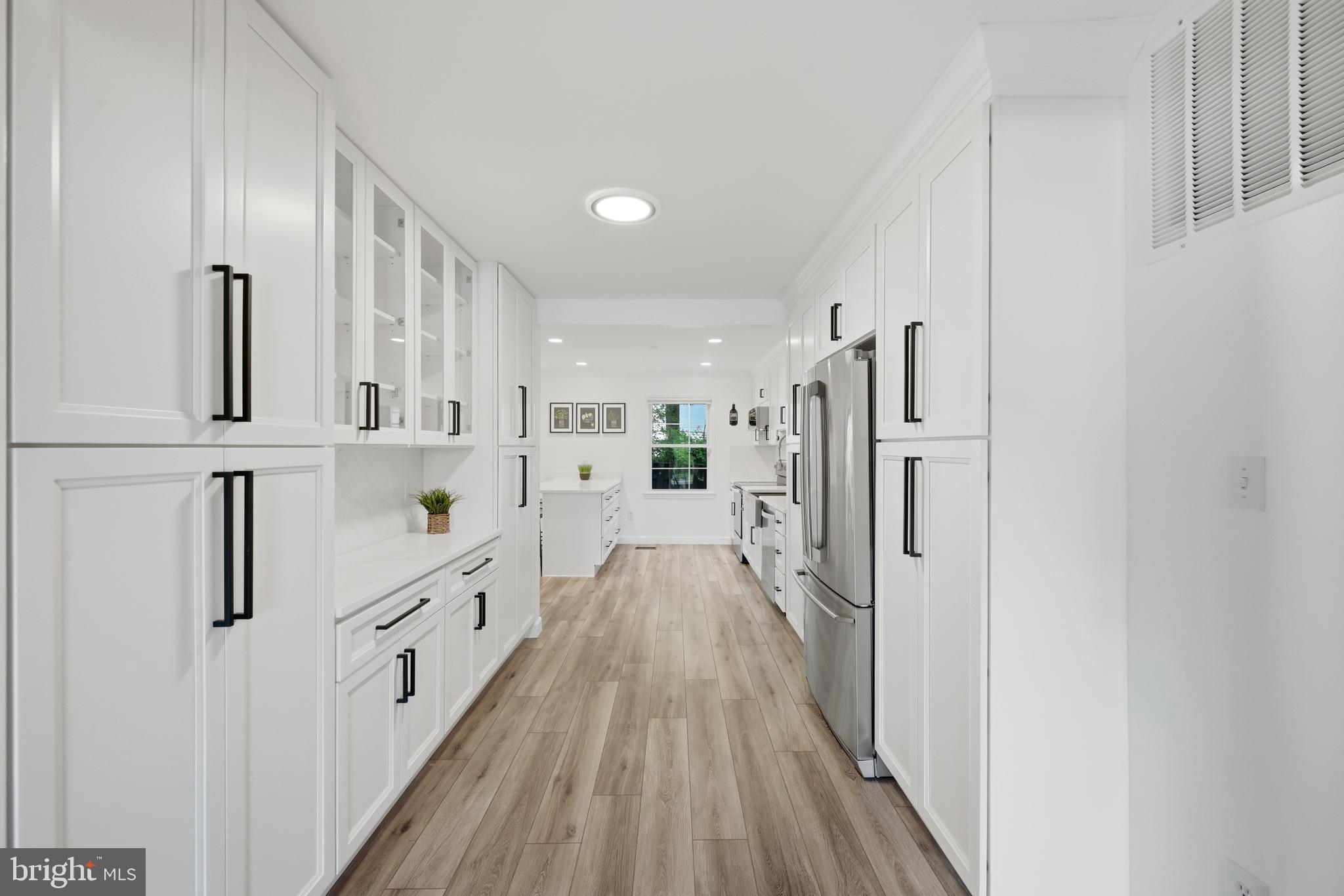 COMSTOCK - Residential
