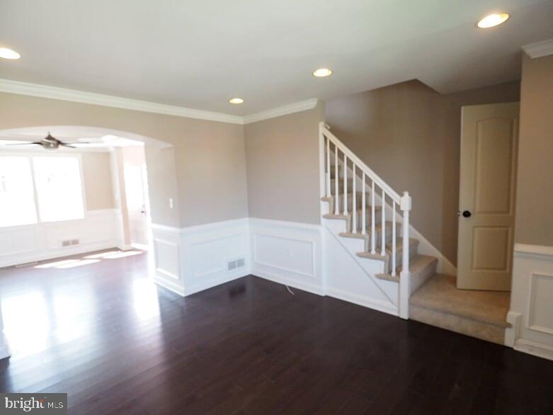 EASTWOOD - Residential Lease