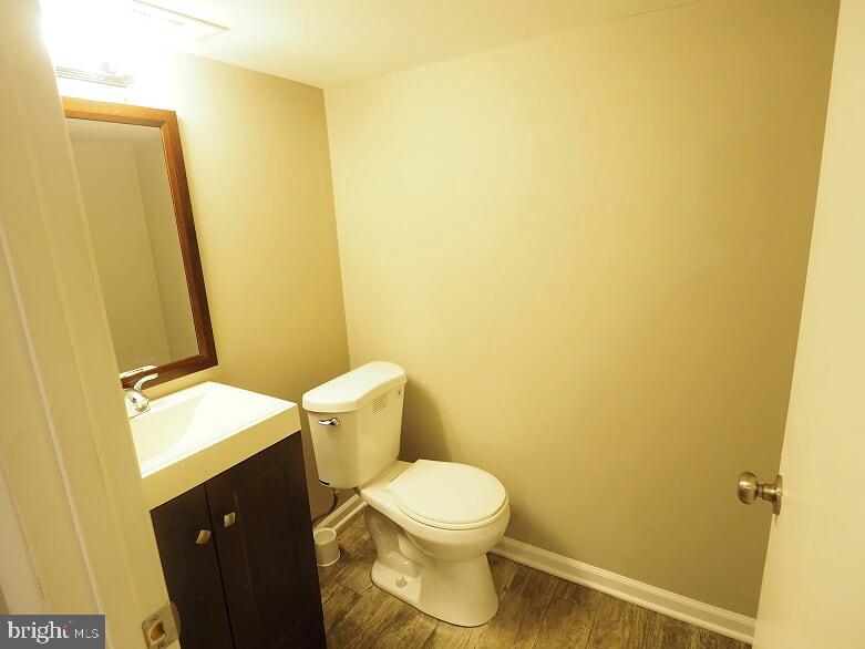 EASTWOOD - Residential Lease