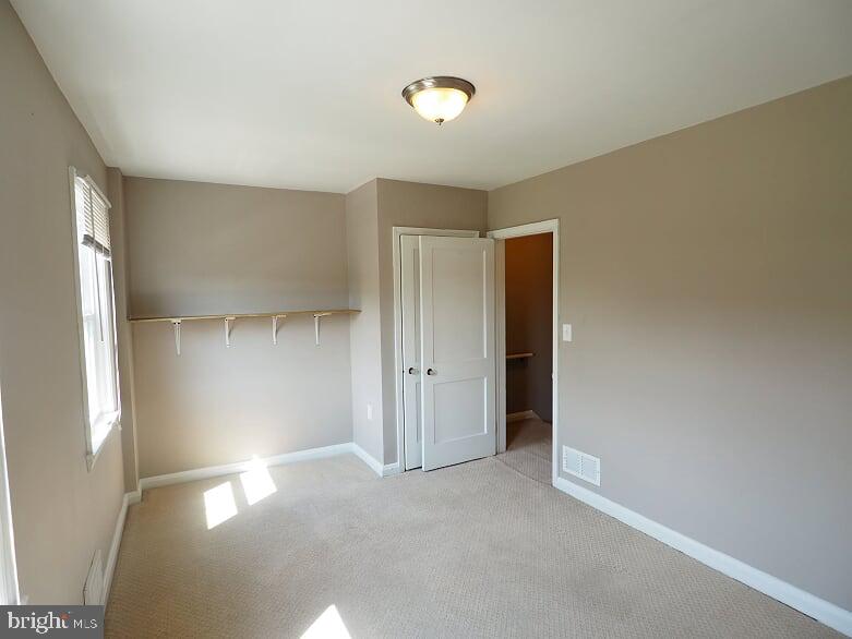 EASTWOOD - Residential Lease