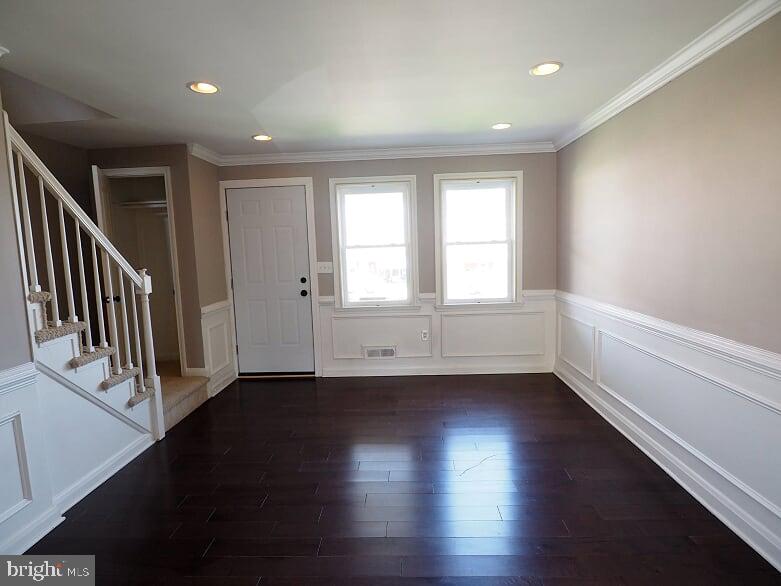 EASTWOOD - Residential Lease