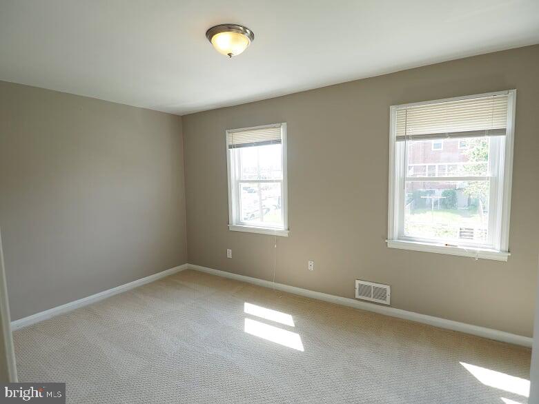 EASTWOOD - Residential Lease