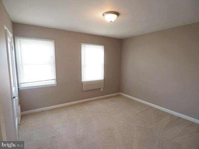 EASTWOOD - Residential Lease