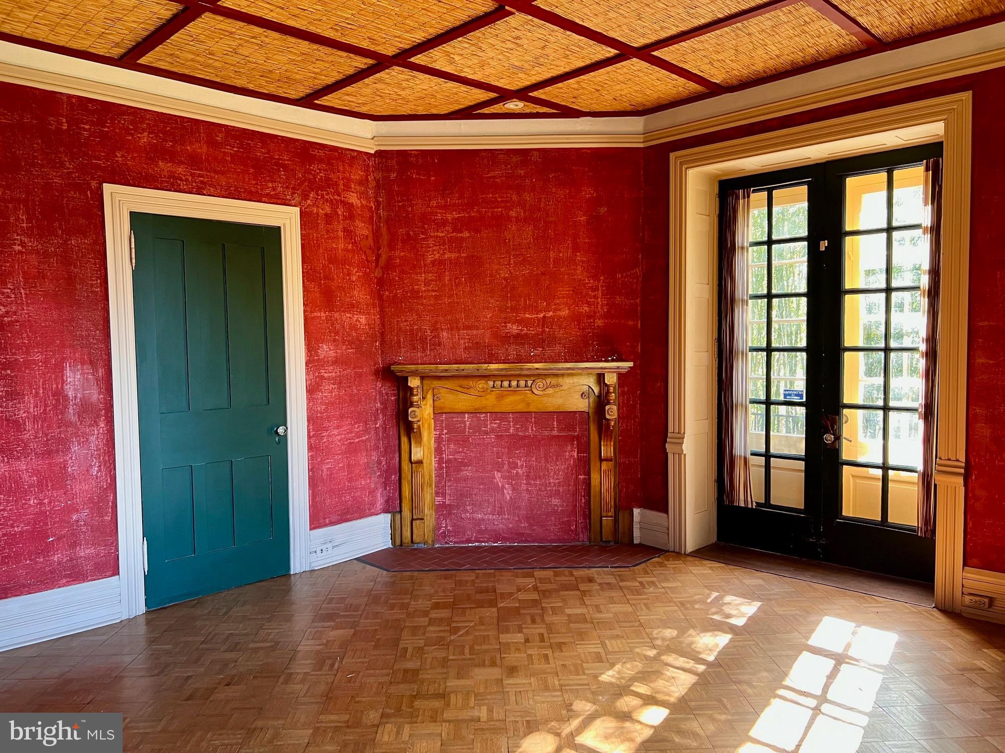 EAST MT AIRY - Residential