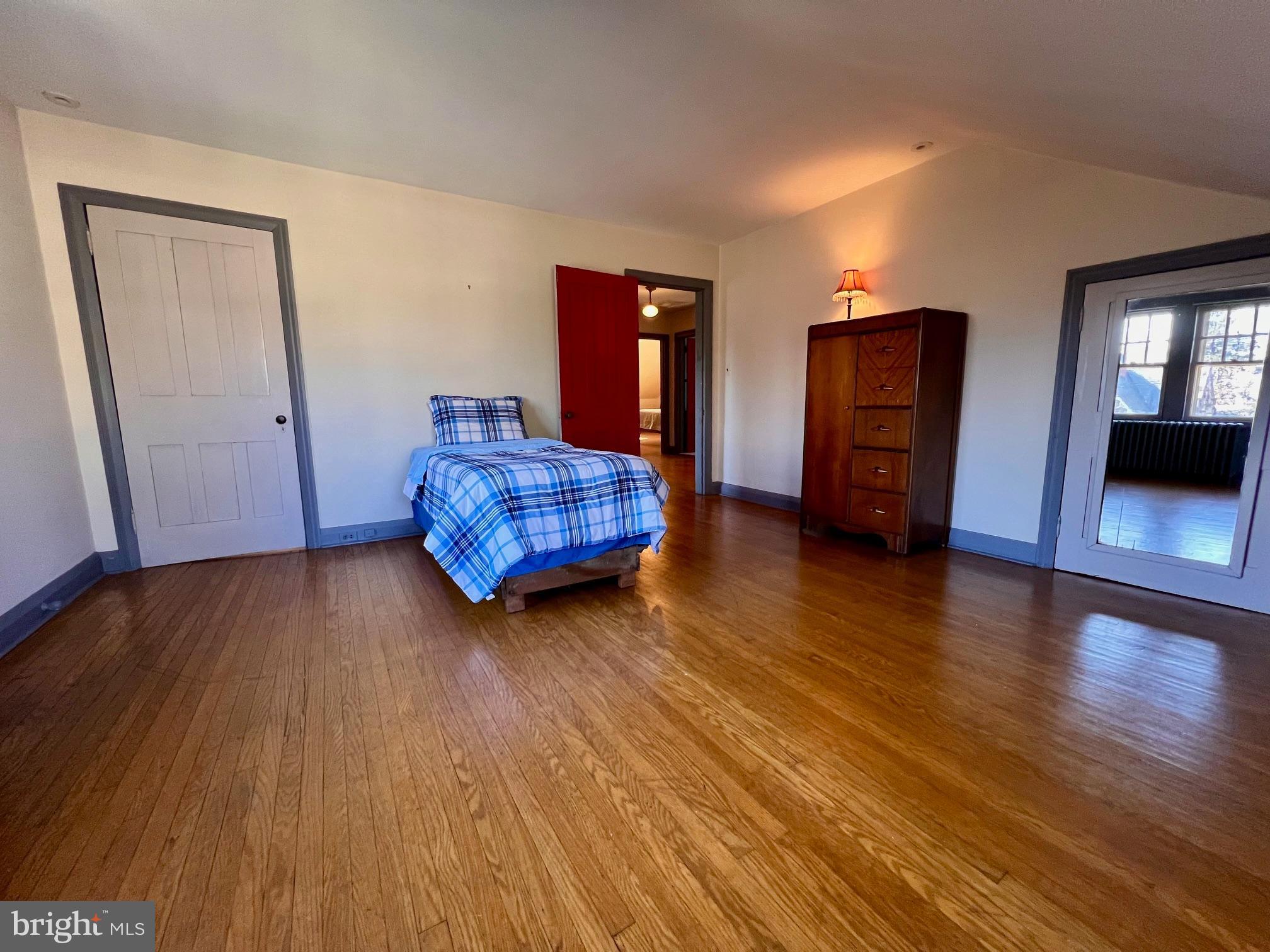 EAST MT AIRY - Residential