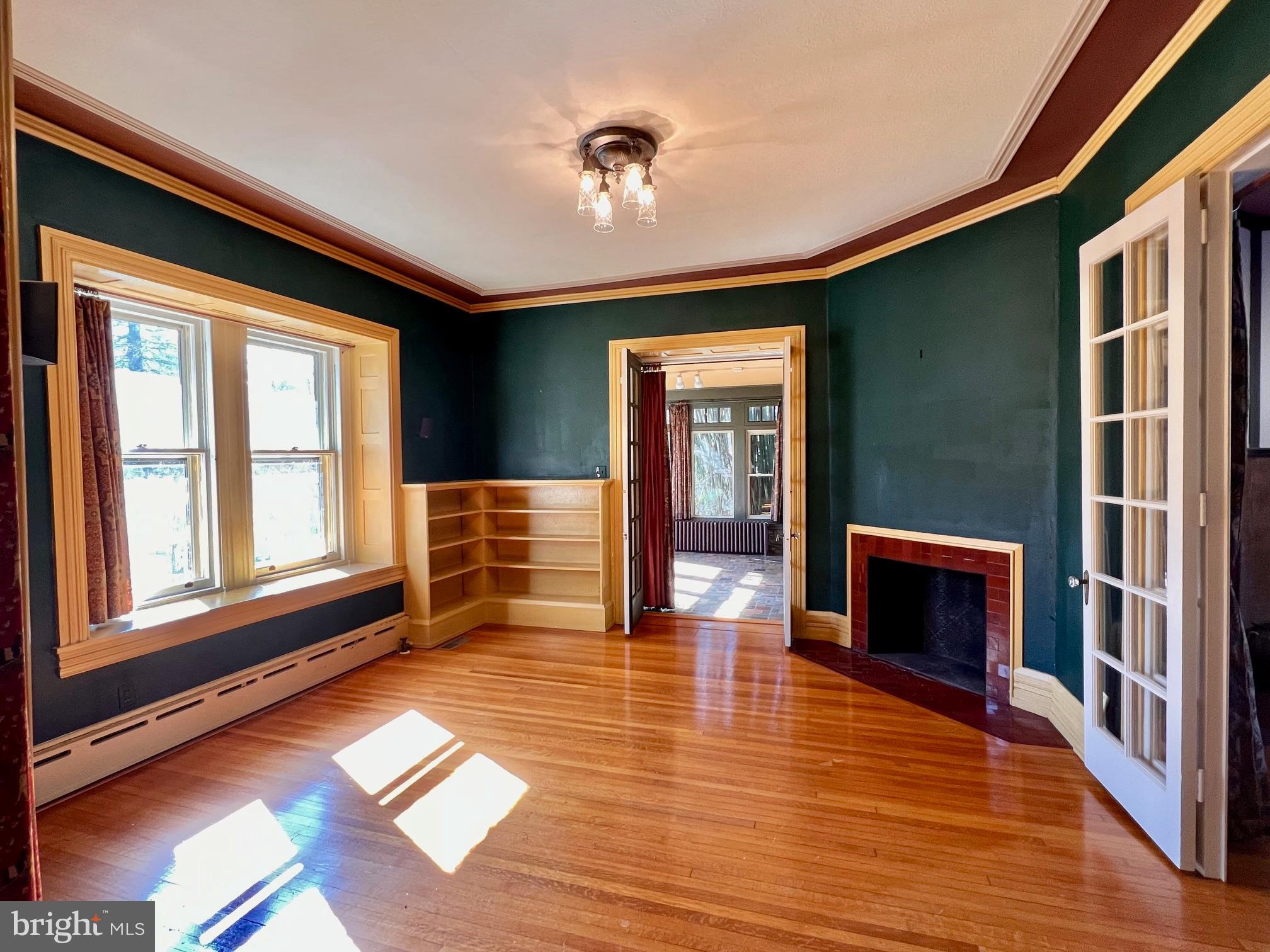 EAST MT AIRY - Residential