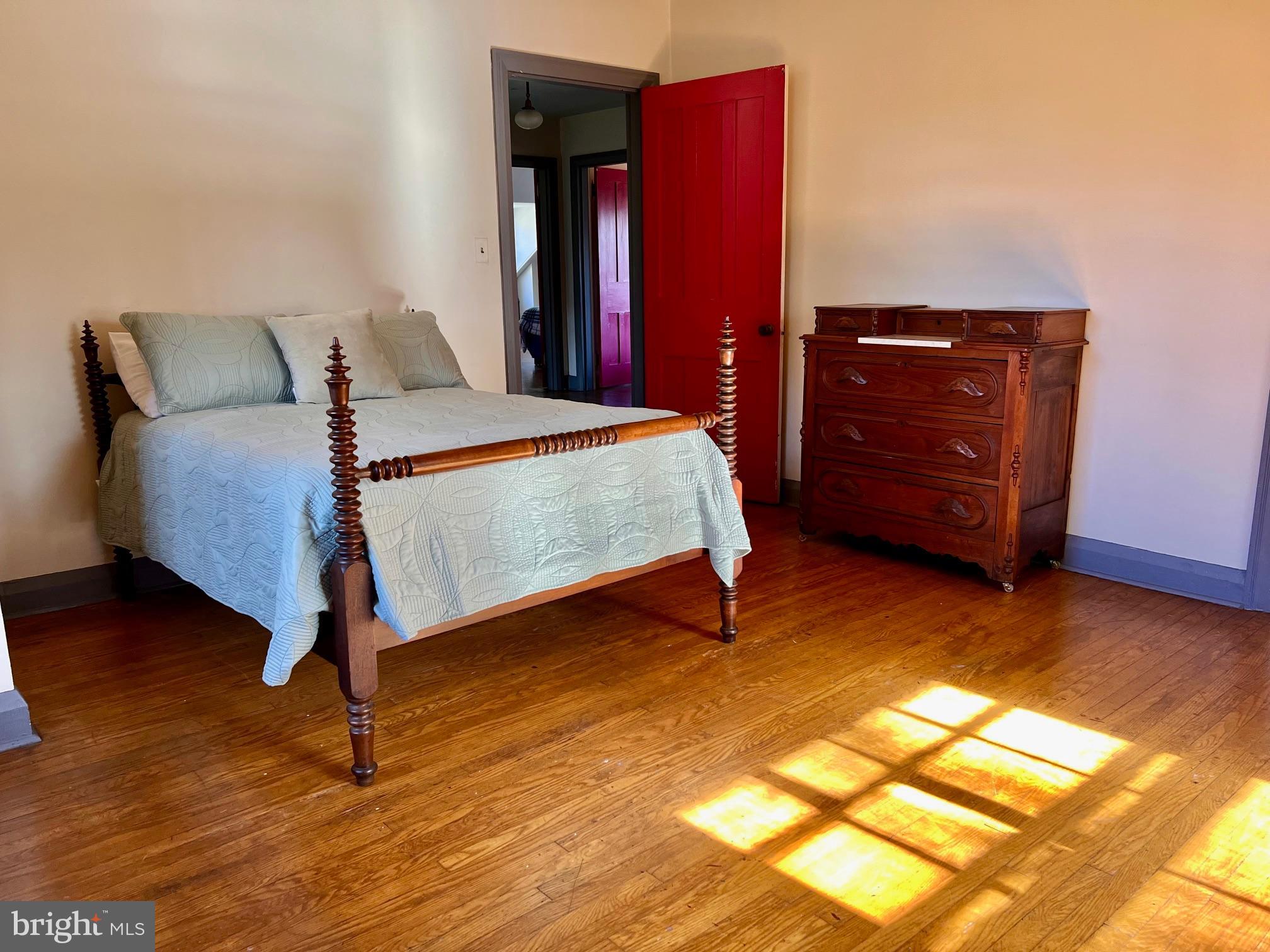 EAST MT AIRY - Residential