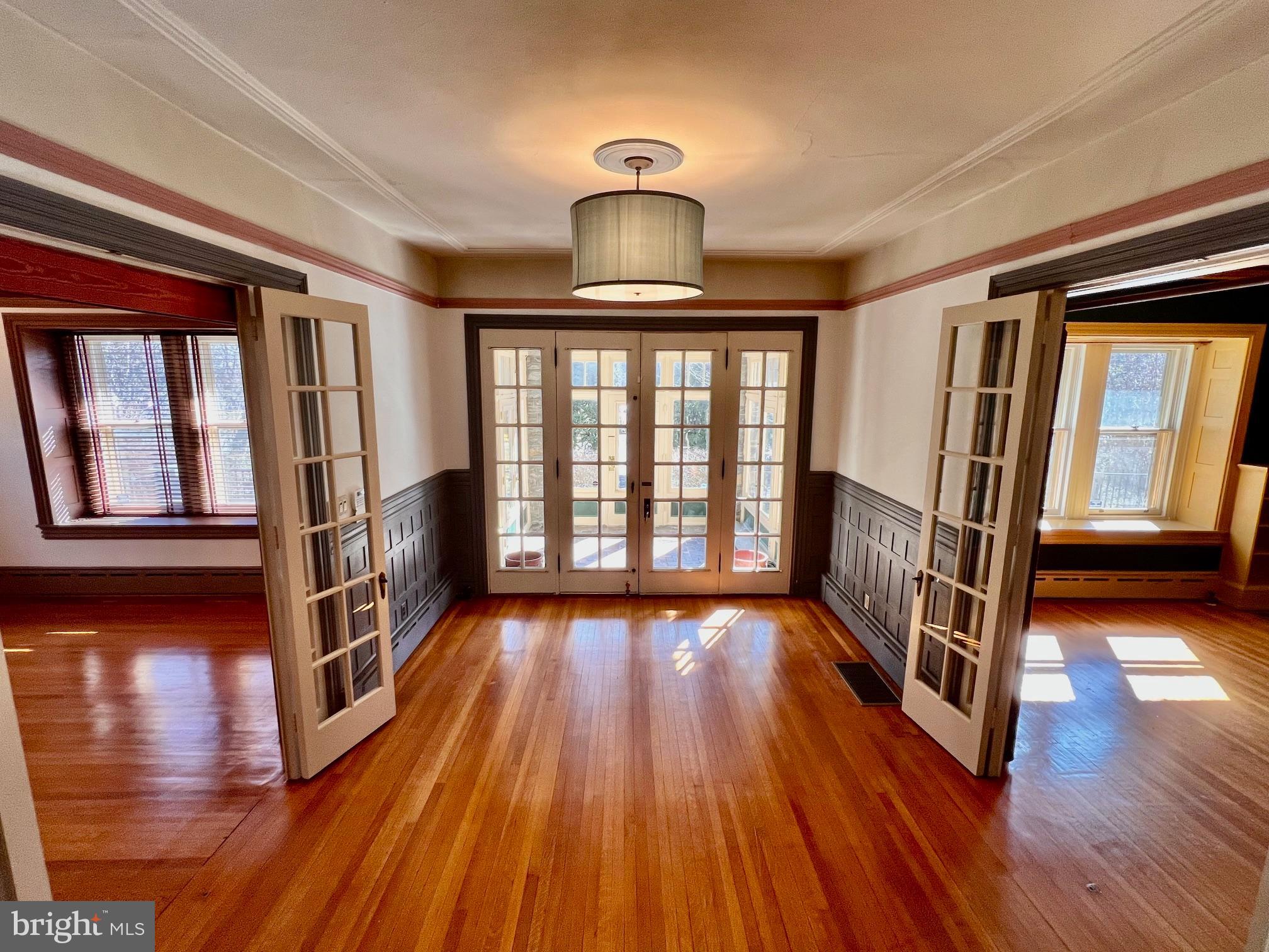 EAST MT AIRY - Residential