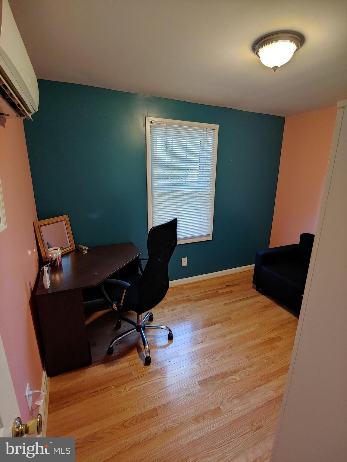 MT RAINIER - Residential Lease