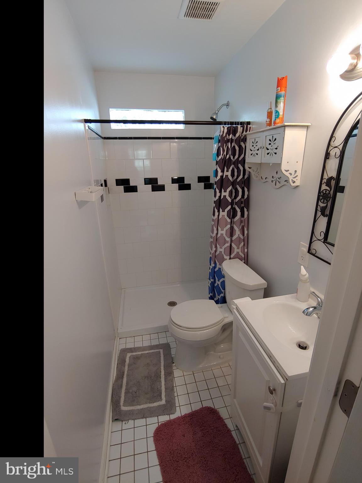 MT RAINIER - Residential Lease