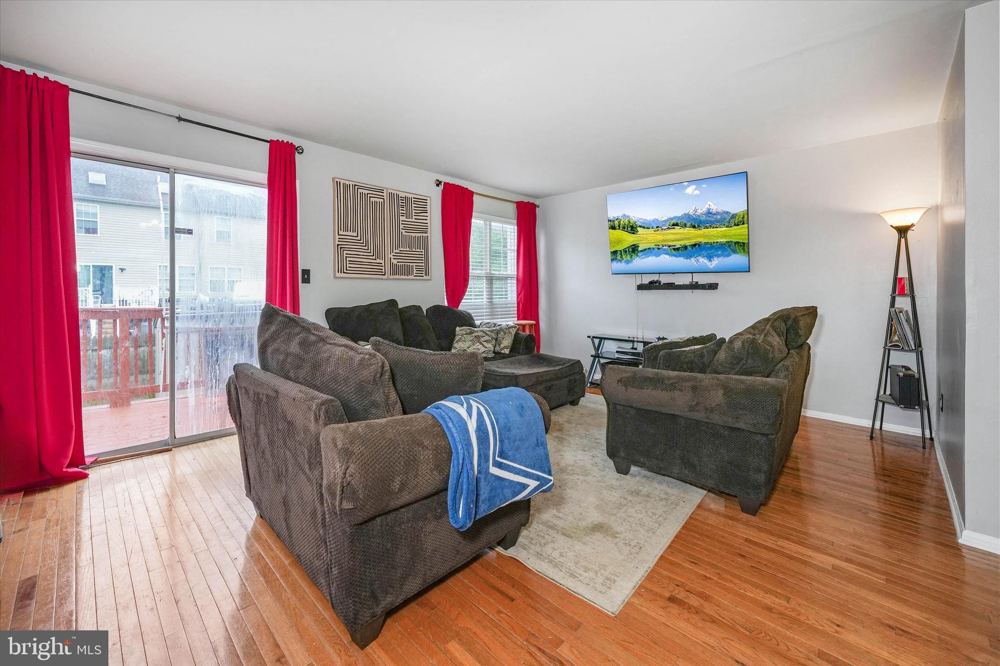 98 THREE RIVERS DRIVE