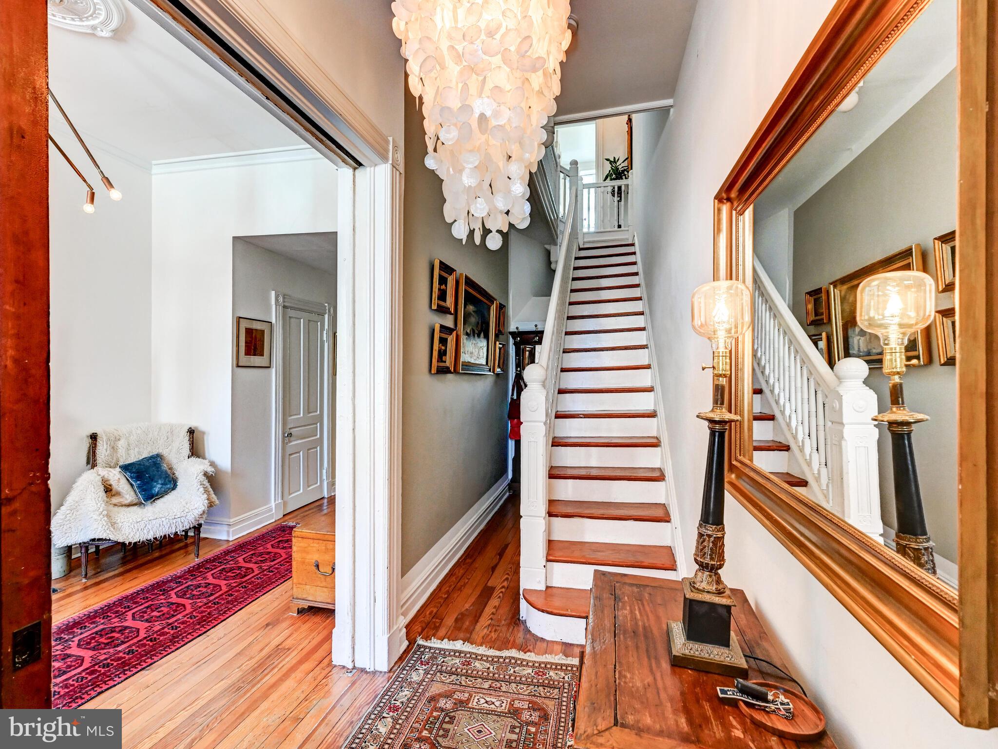 BUTCHERS HILL - Residential