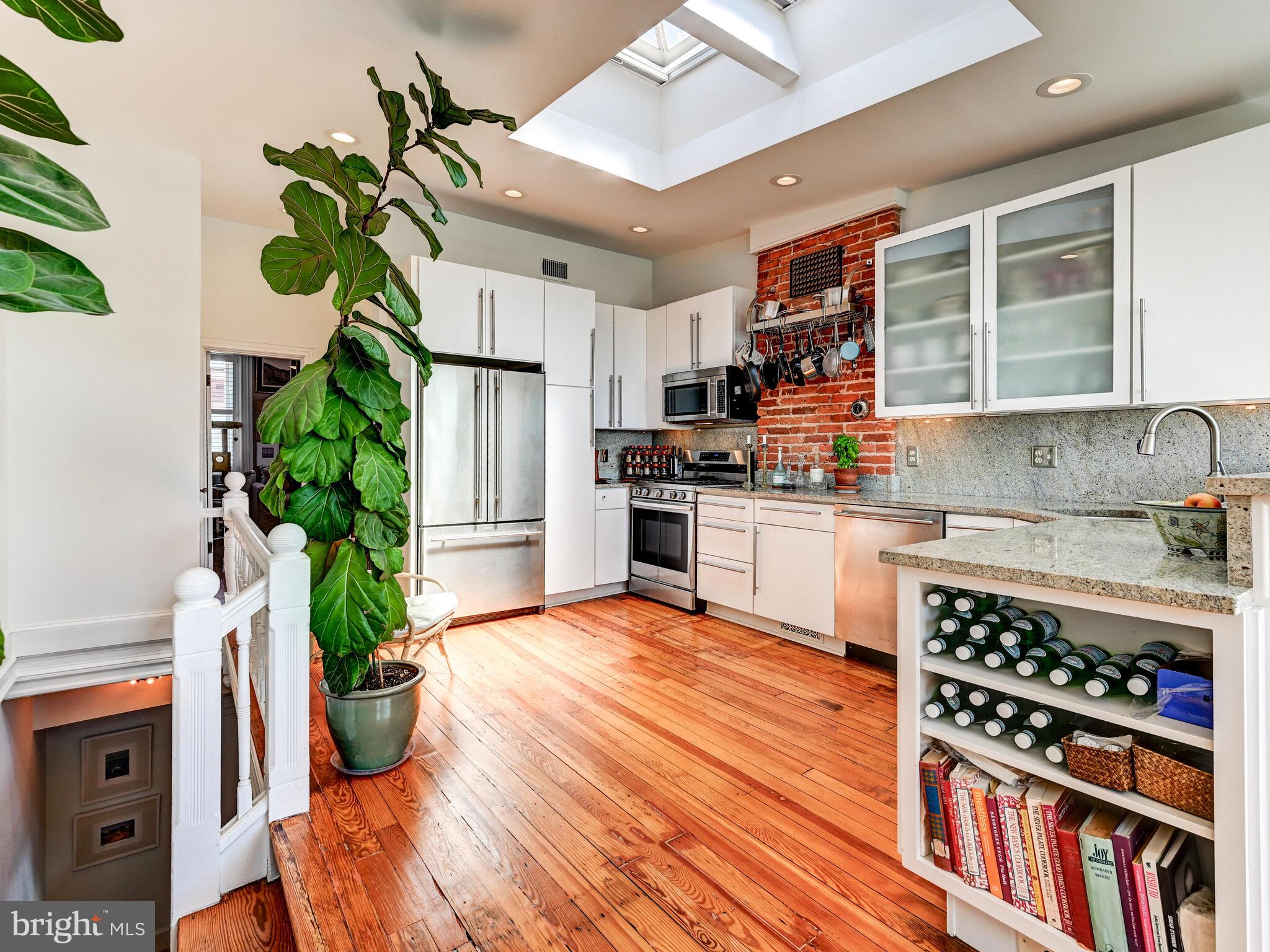 BUTCHERS HILL - Residential
