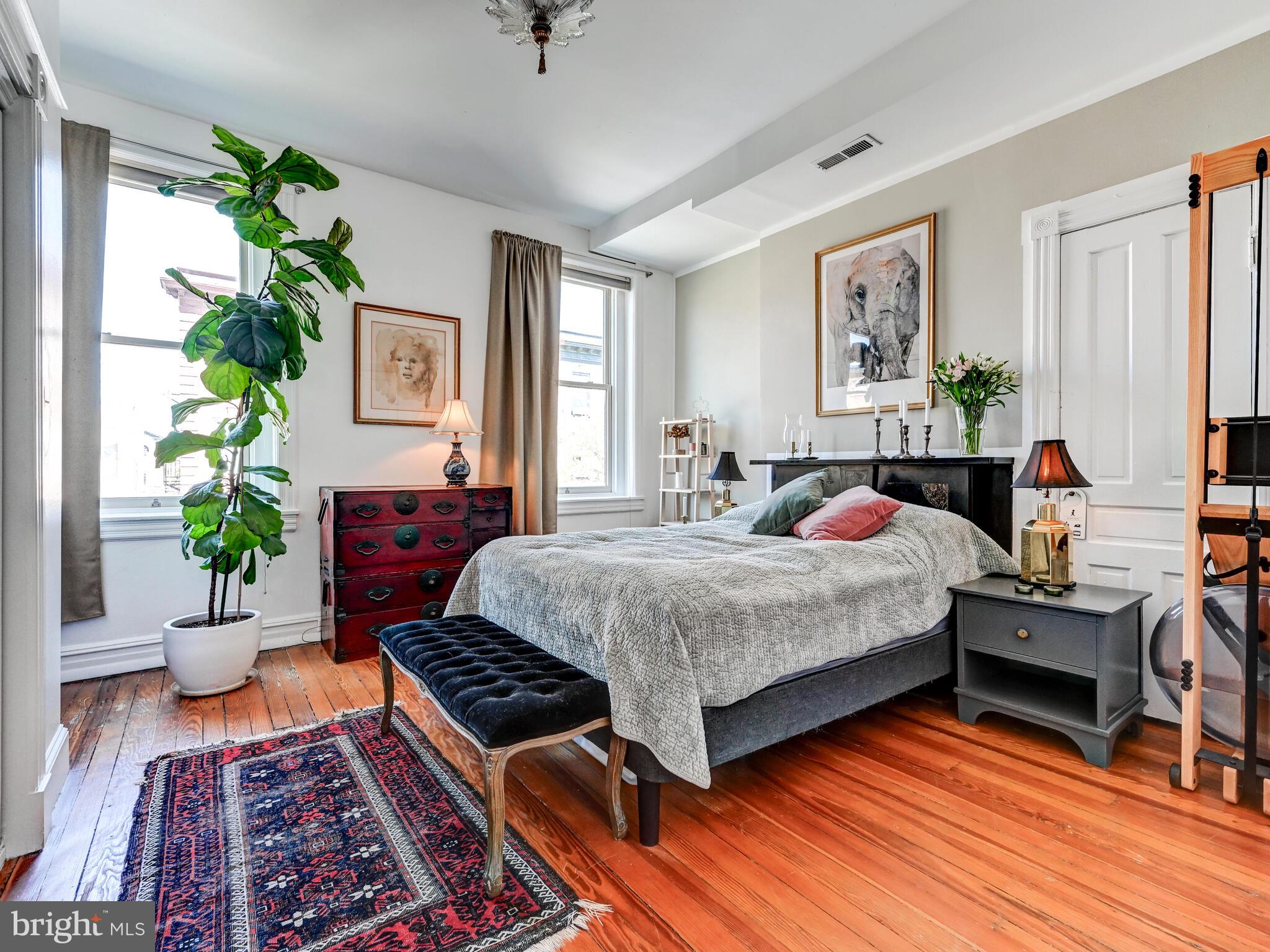 BUTCHERS HILL - Residential