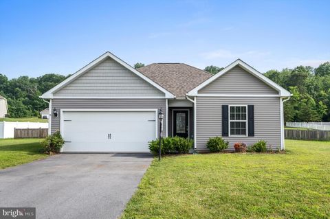 107 RAPPAHANNOCK RUN FALLING WATERS WV 25419