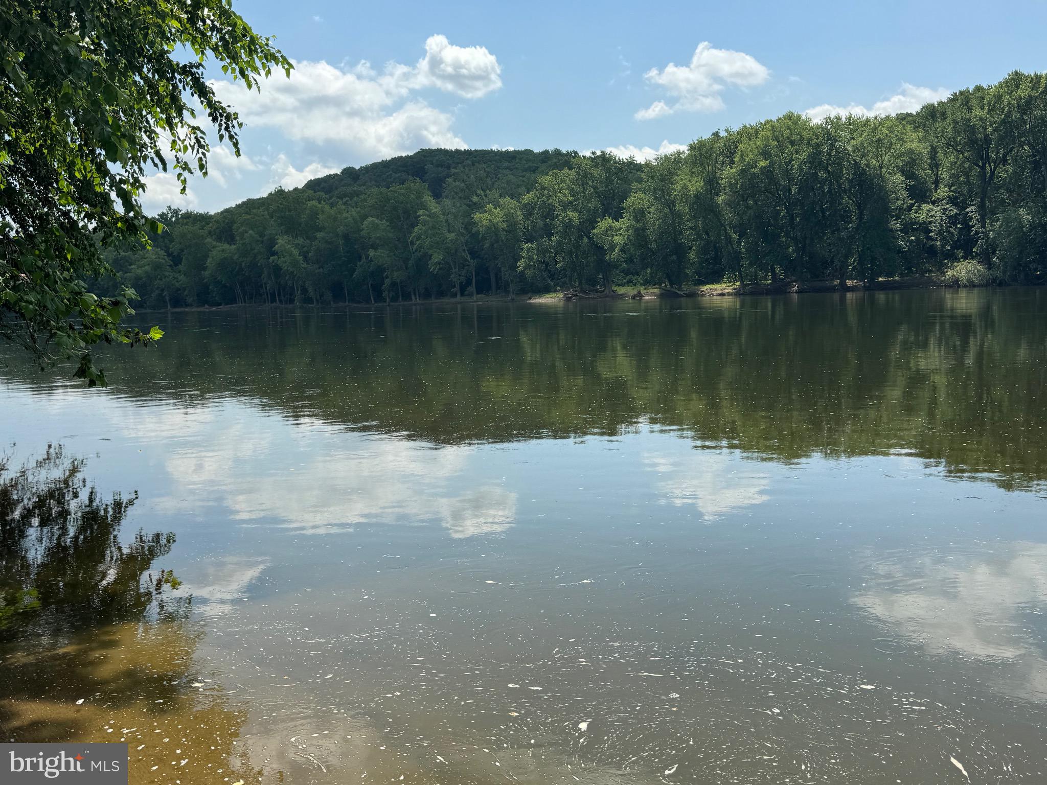 BROOKFIELD - Residential