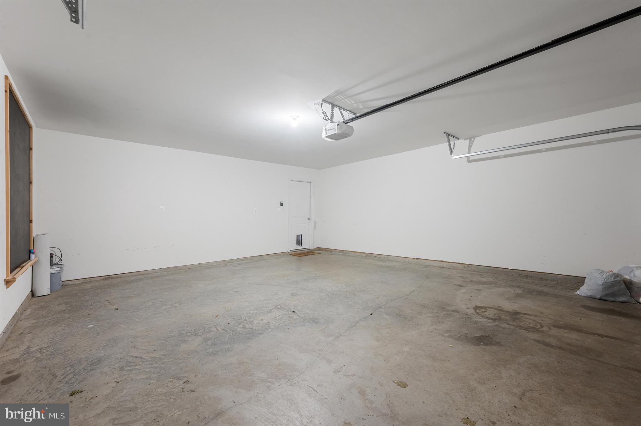 BROOKFIELD - Residential