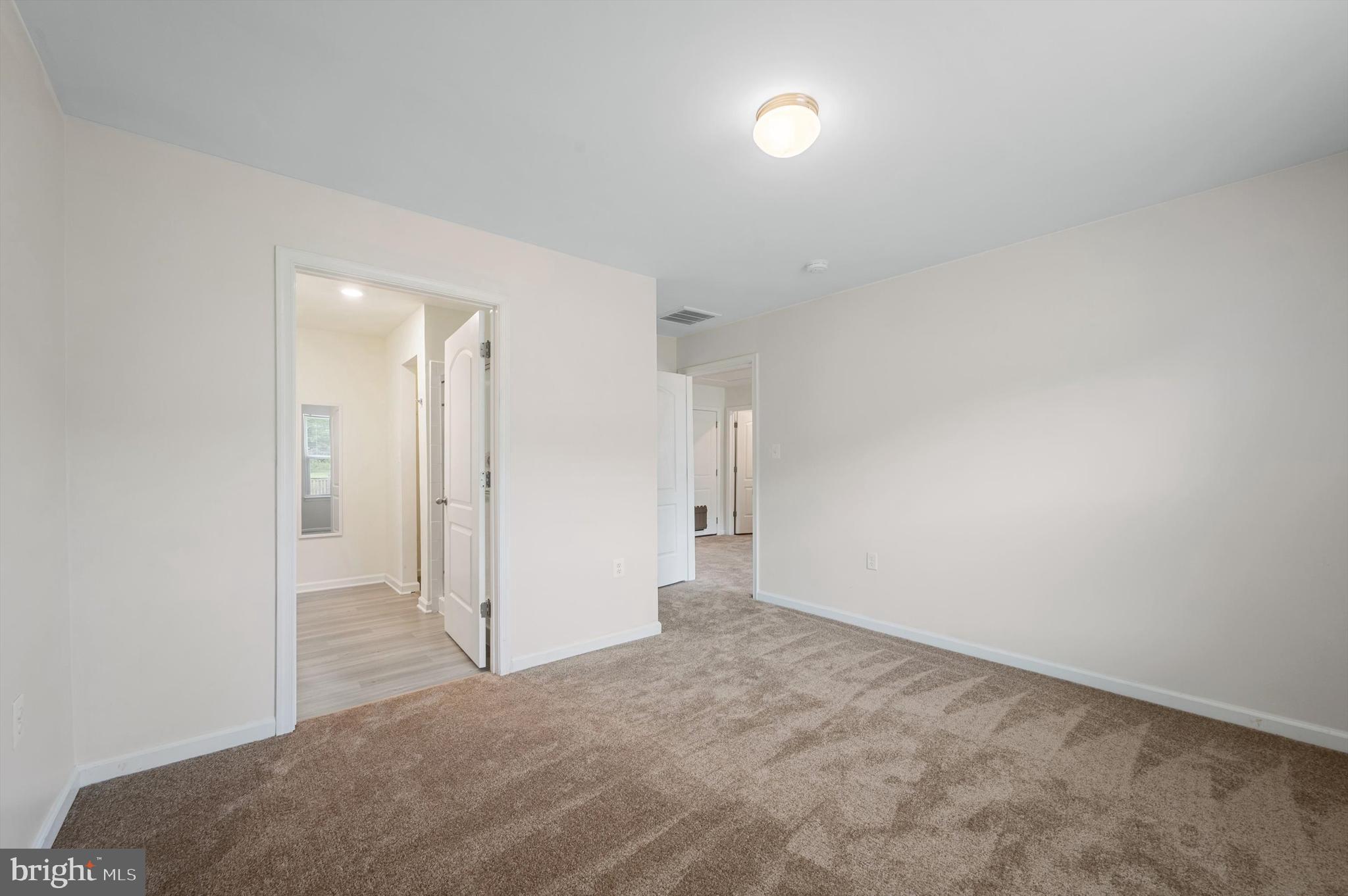 BROOKFIELD - Residential