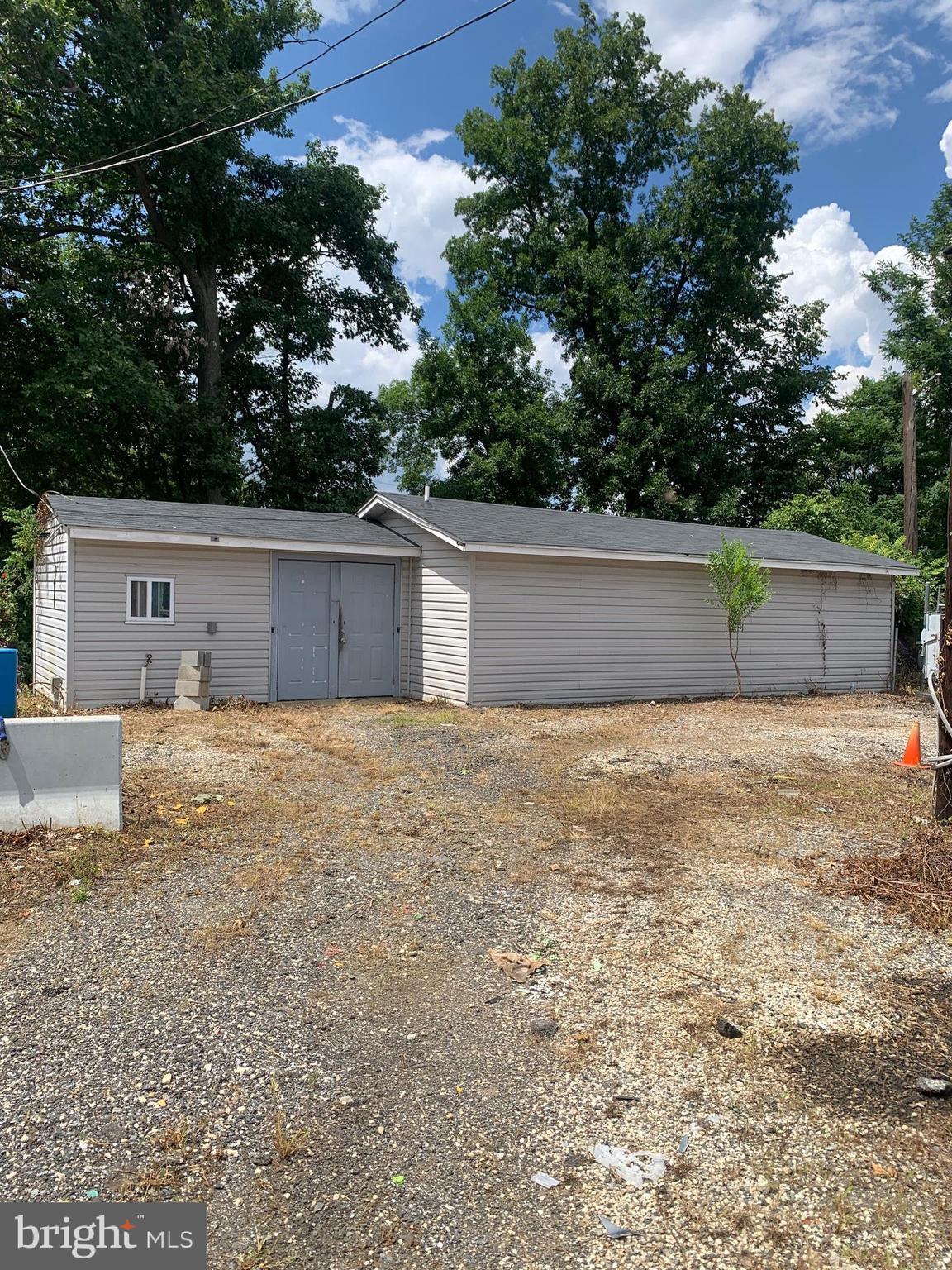 711 OLD RITCHIE ROAD