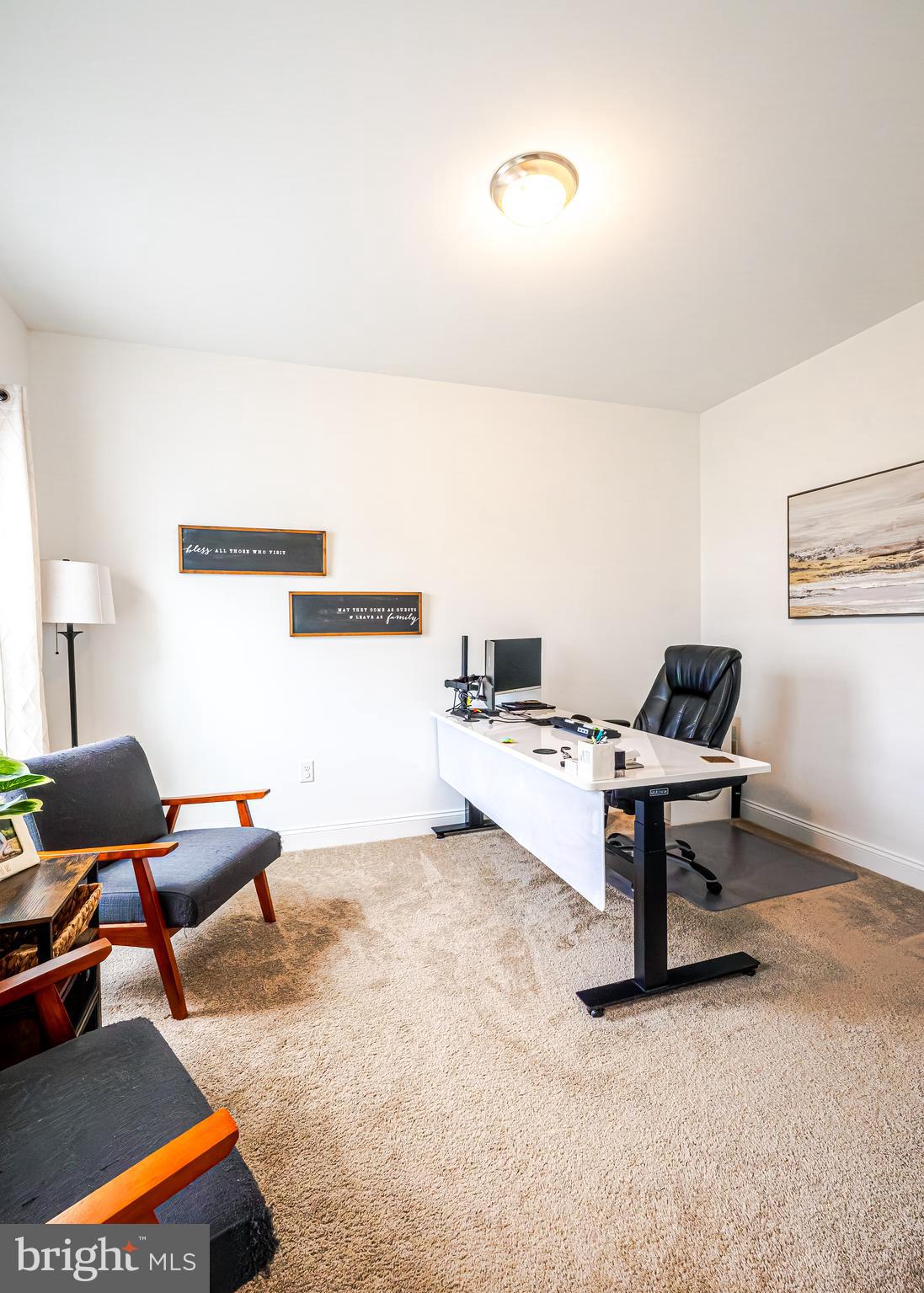 THE SEASONS - Residential