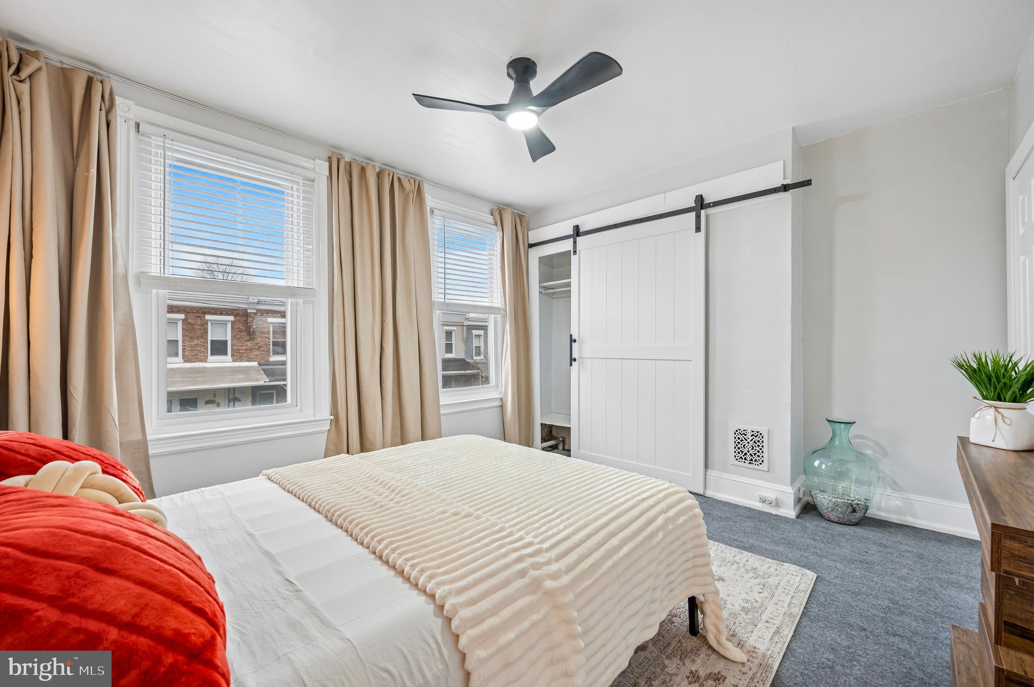 COBBS CREEK - Residential