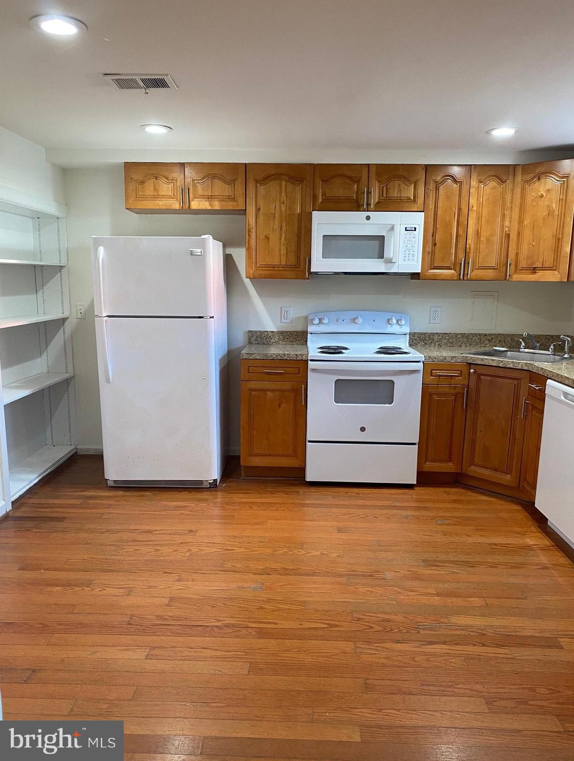 3111 RITCHIE ROAD