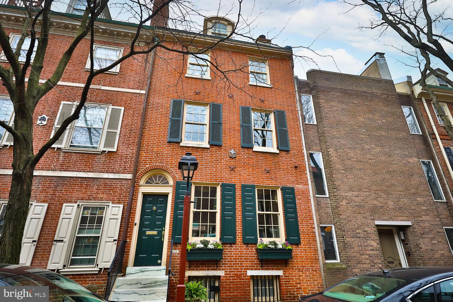 SOCIETY HILL - Residential