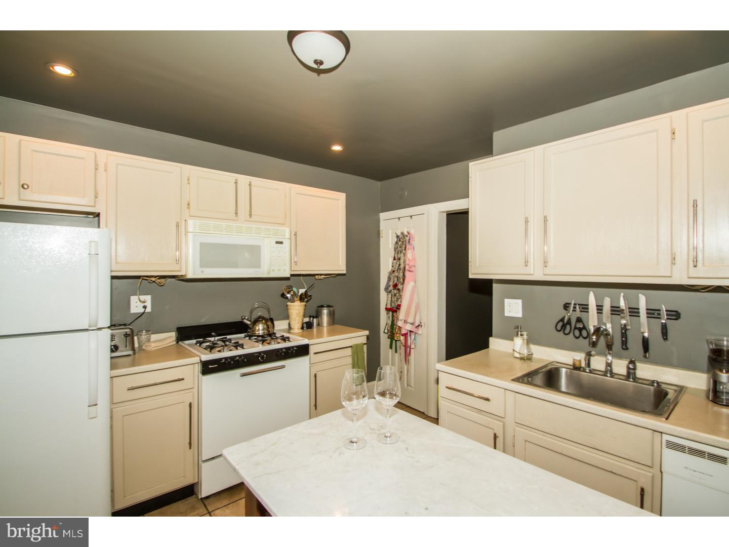 GRADUATE HOSPITAL - Residential