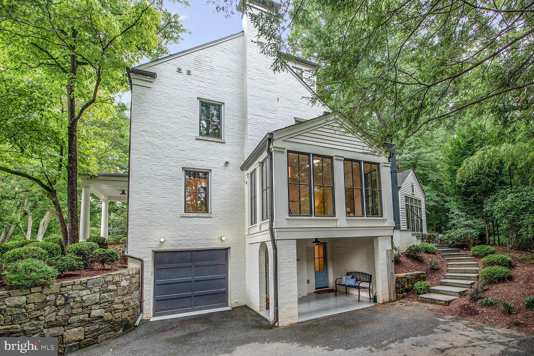 BANNOCKBURN - Residential