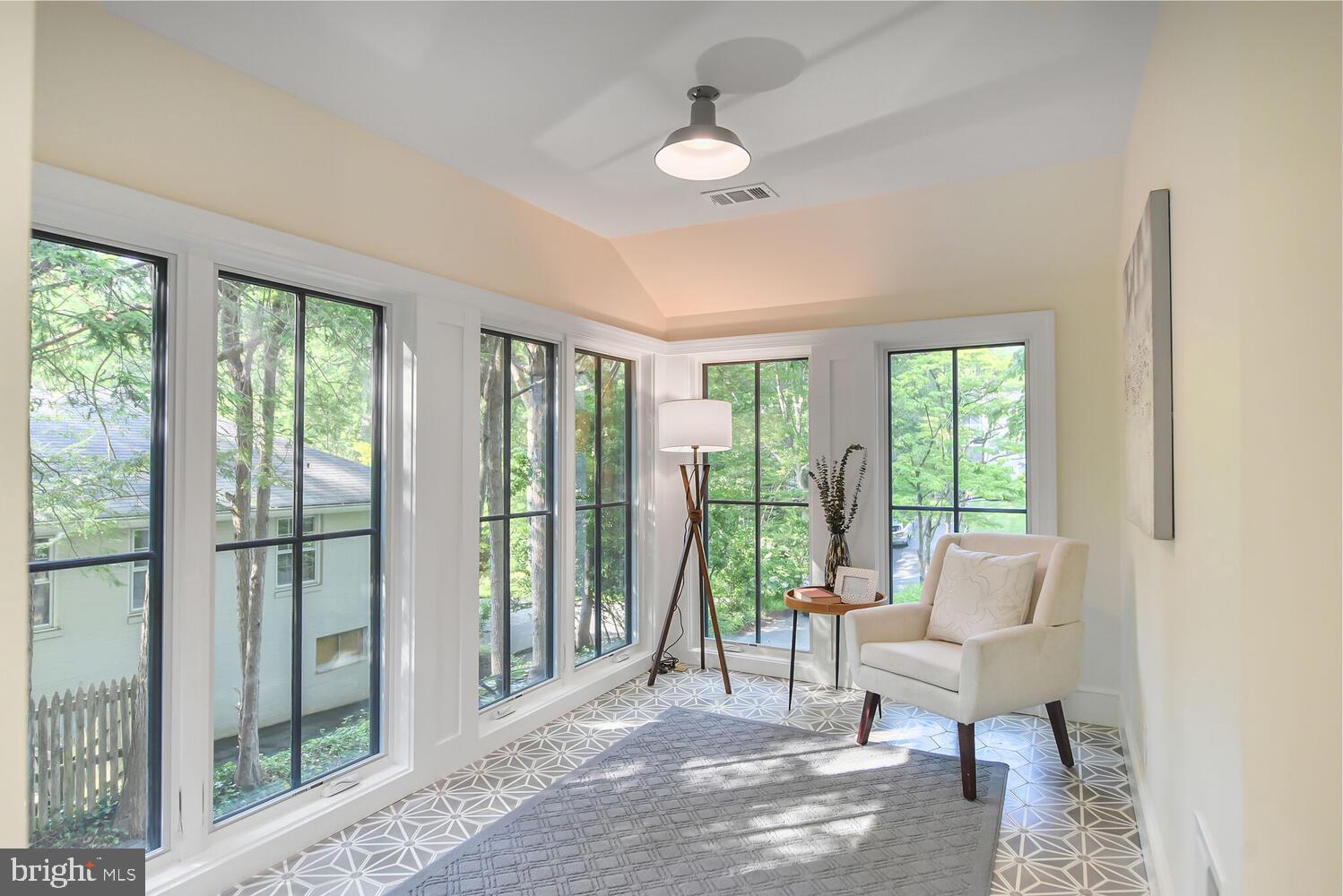 BANNOCKBURN - Residential