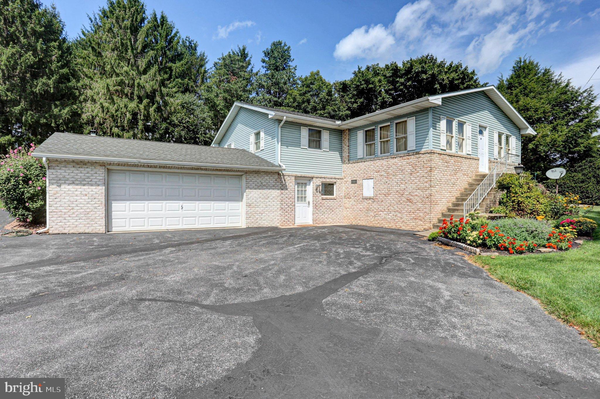 9293 NEWBURG ROAD