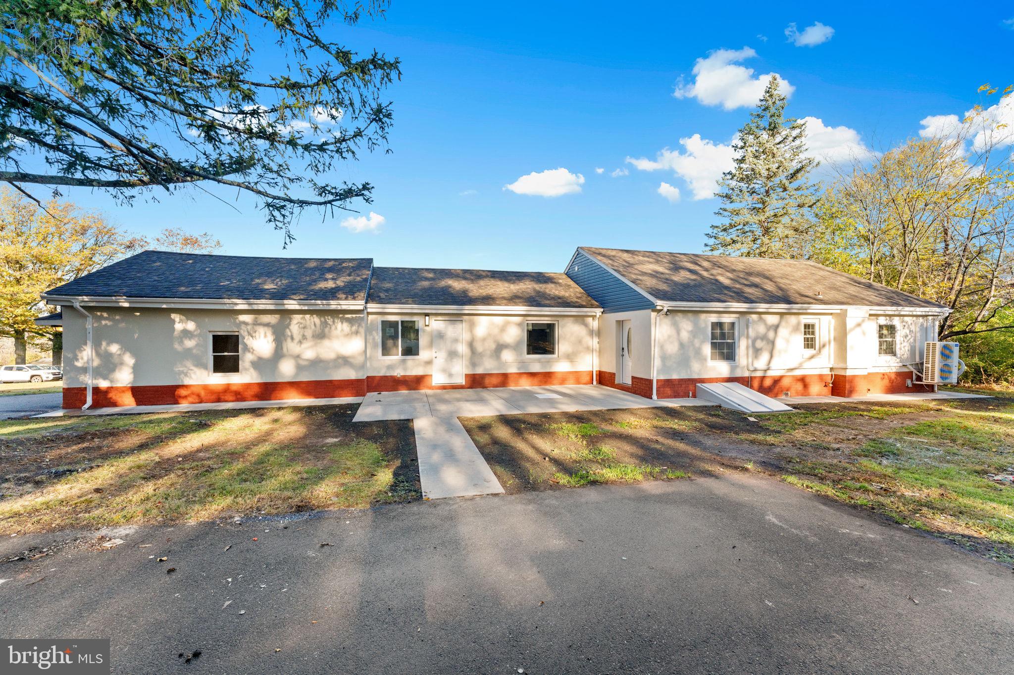 POTTSGROVE - Residential