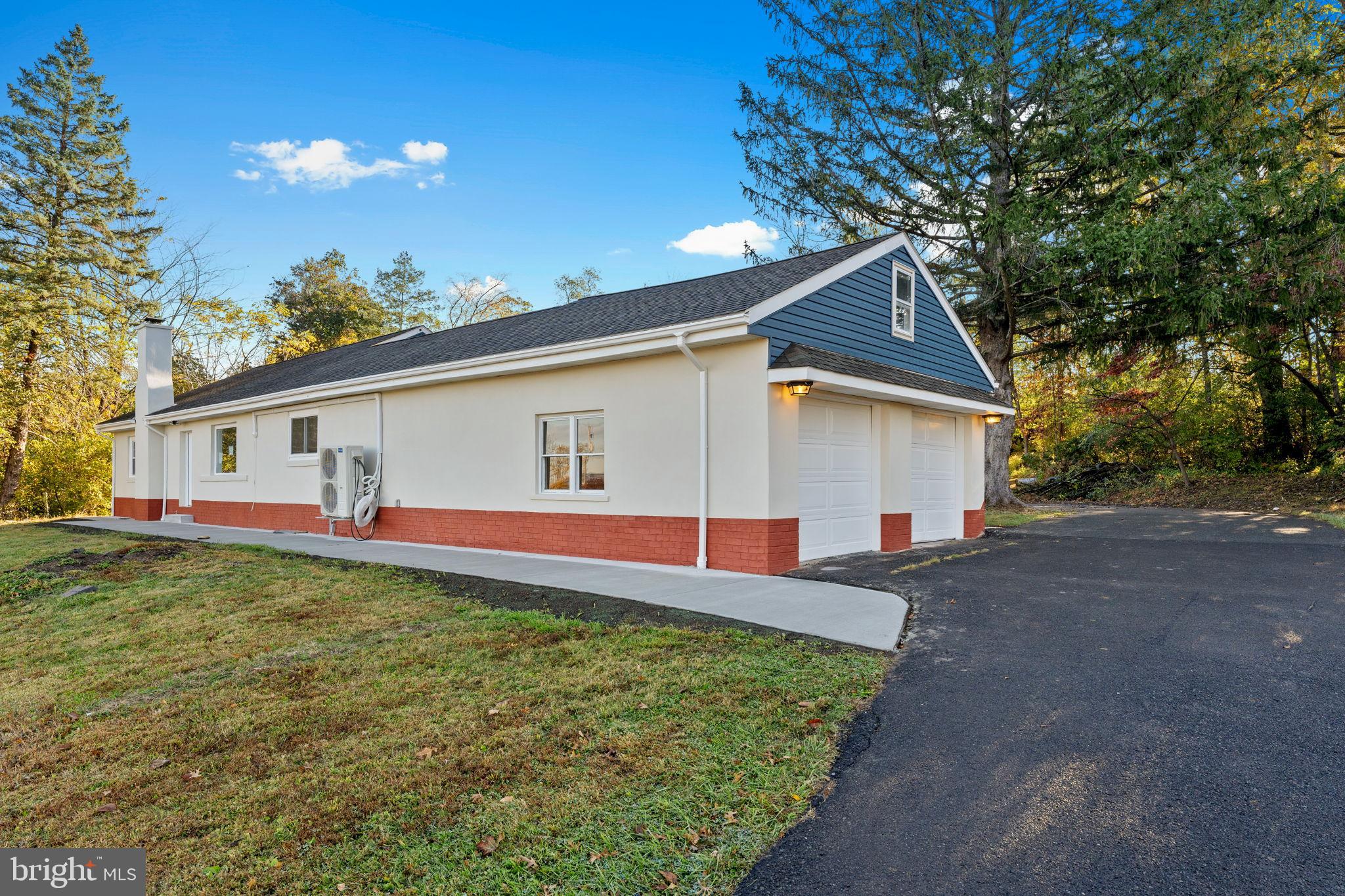 POTTSGROVE - Residential