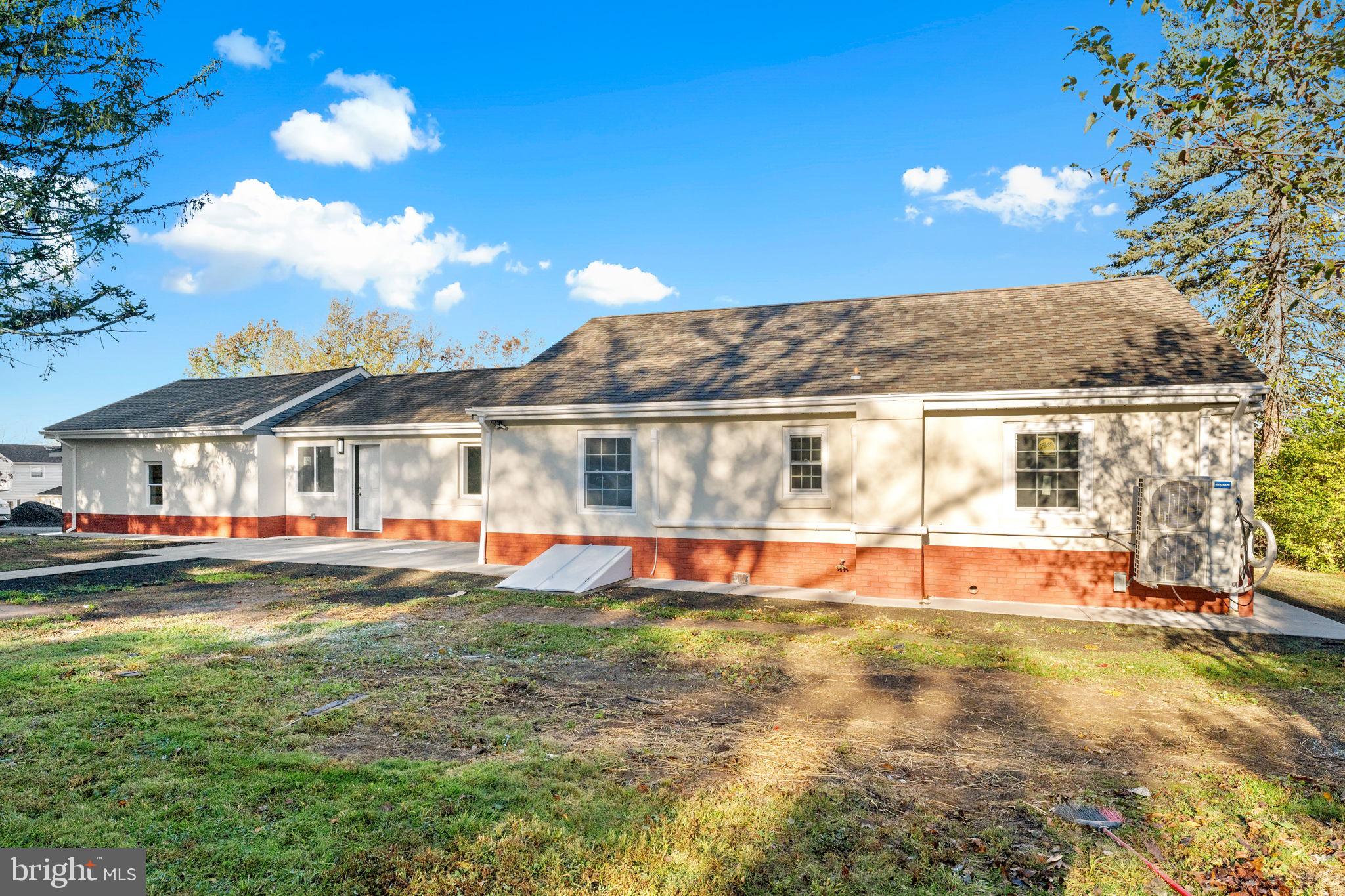 POTTSGROVE - Residential