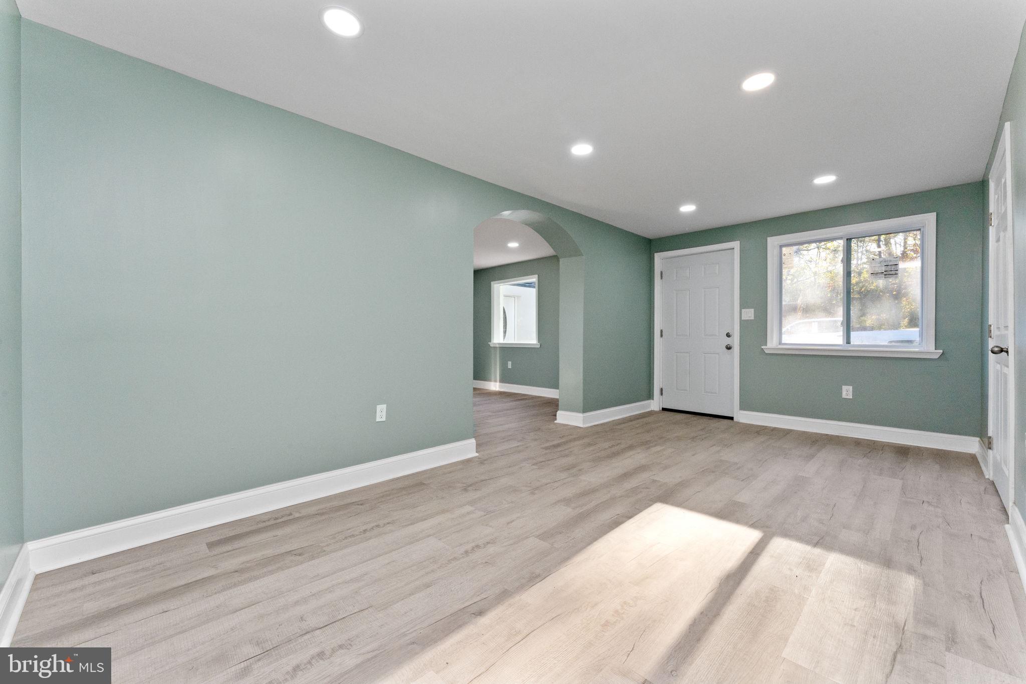 POTTSGROVE - Residential