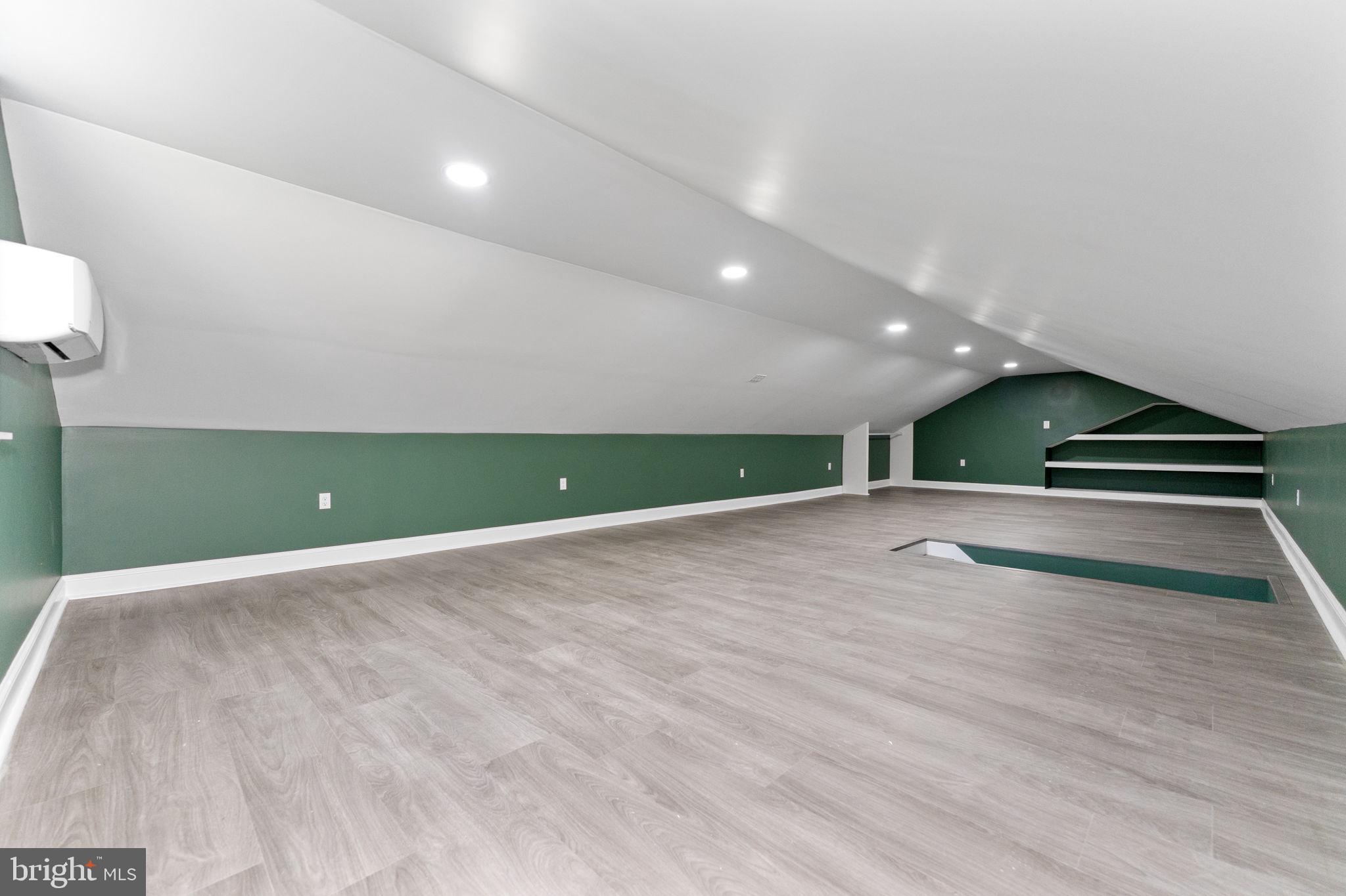 POTTSGROVE - Residential