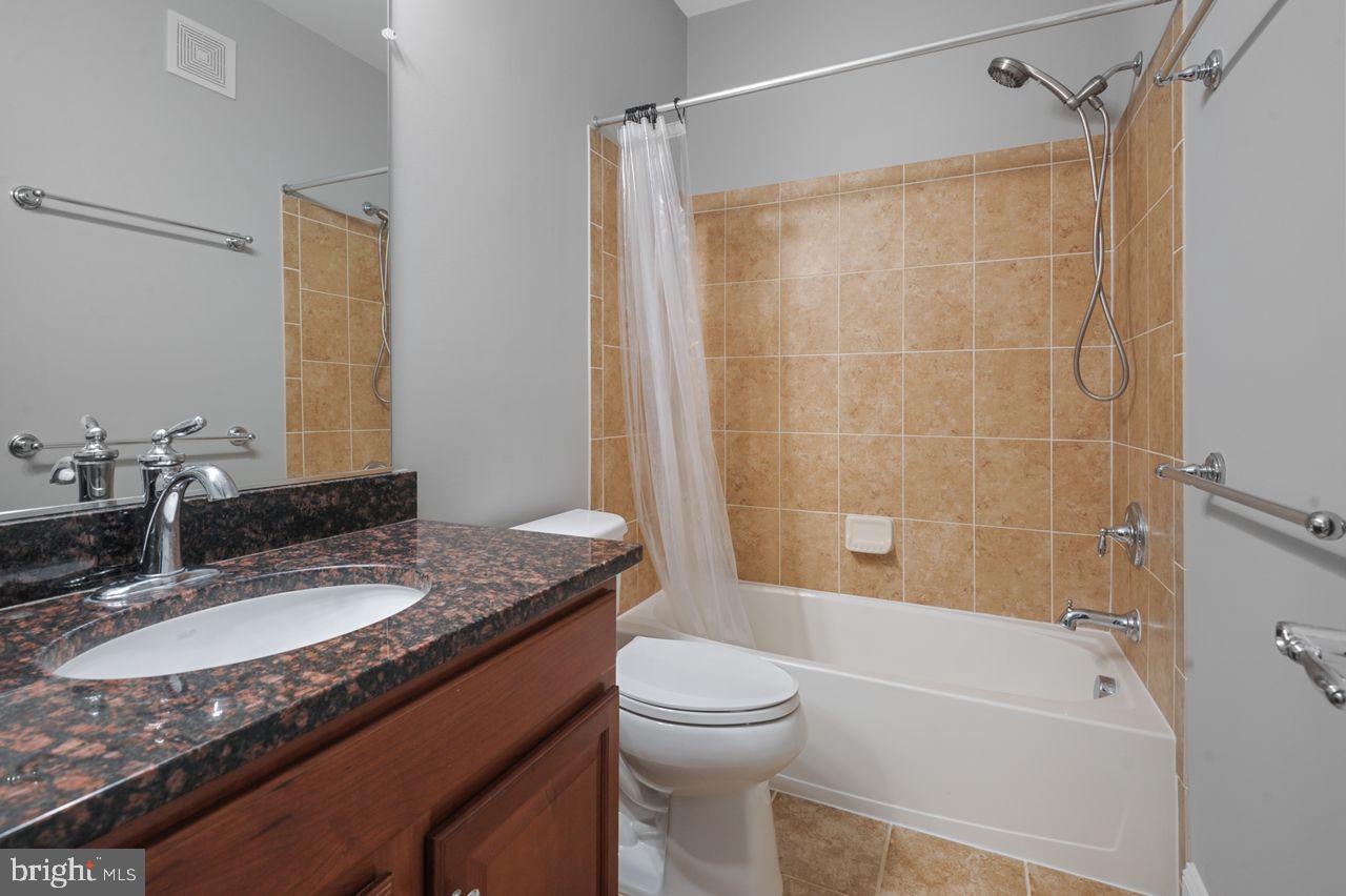 TOWNES AT GOOSE CREEK VILLAGE - Residential