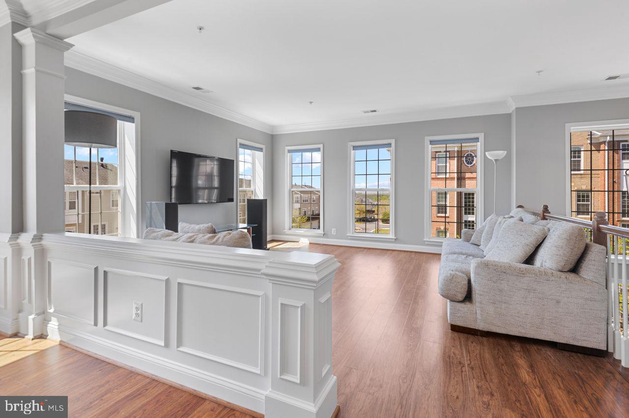 TOWNES AT GOOSE CREEK VILLAGE - Residential