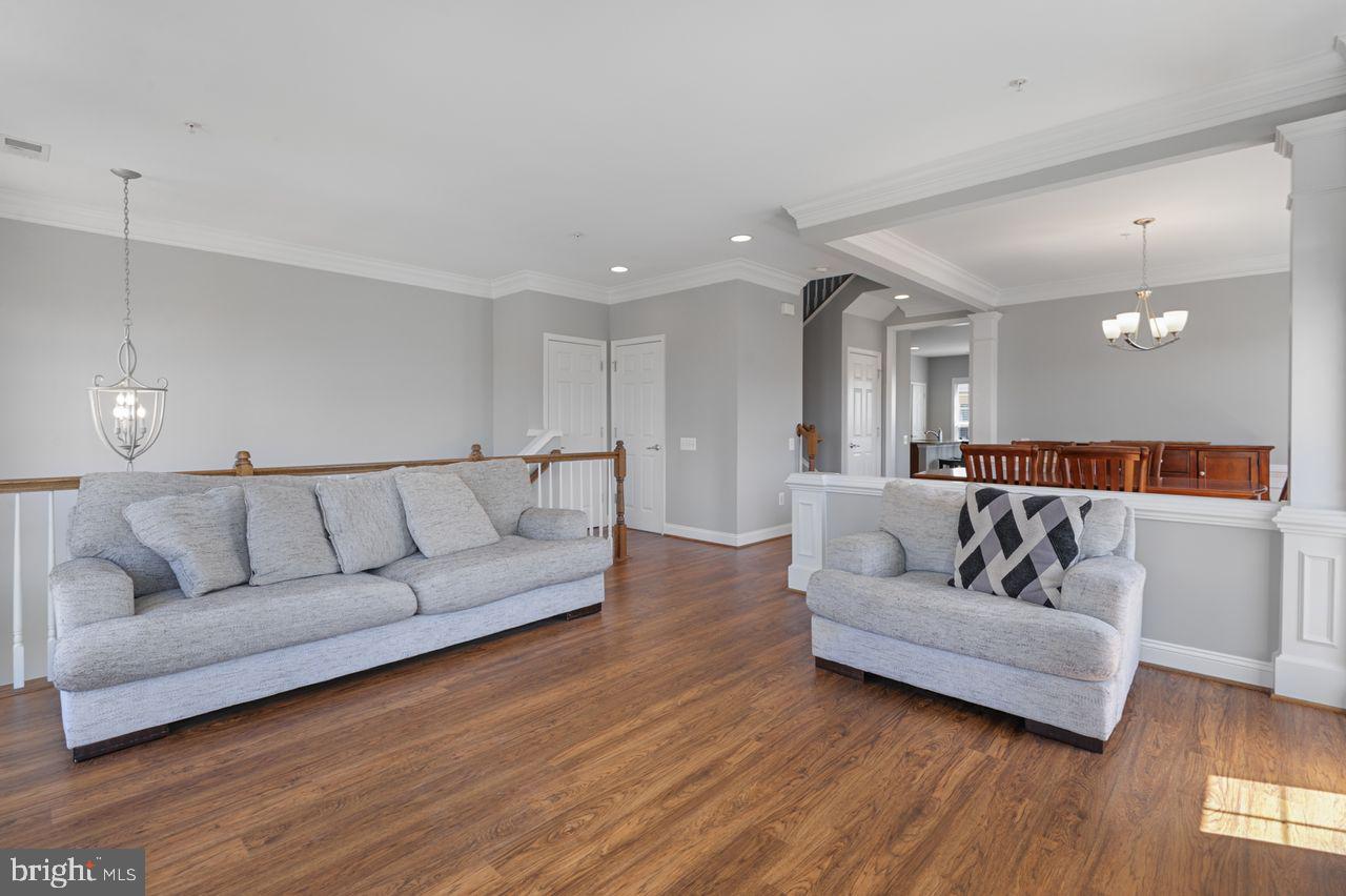 TOWNES AT GOOSE CREEK VILLAGE - Residential