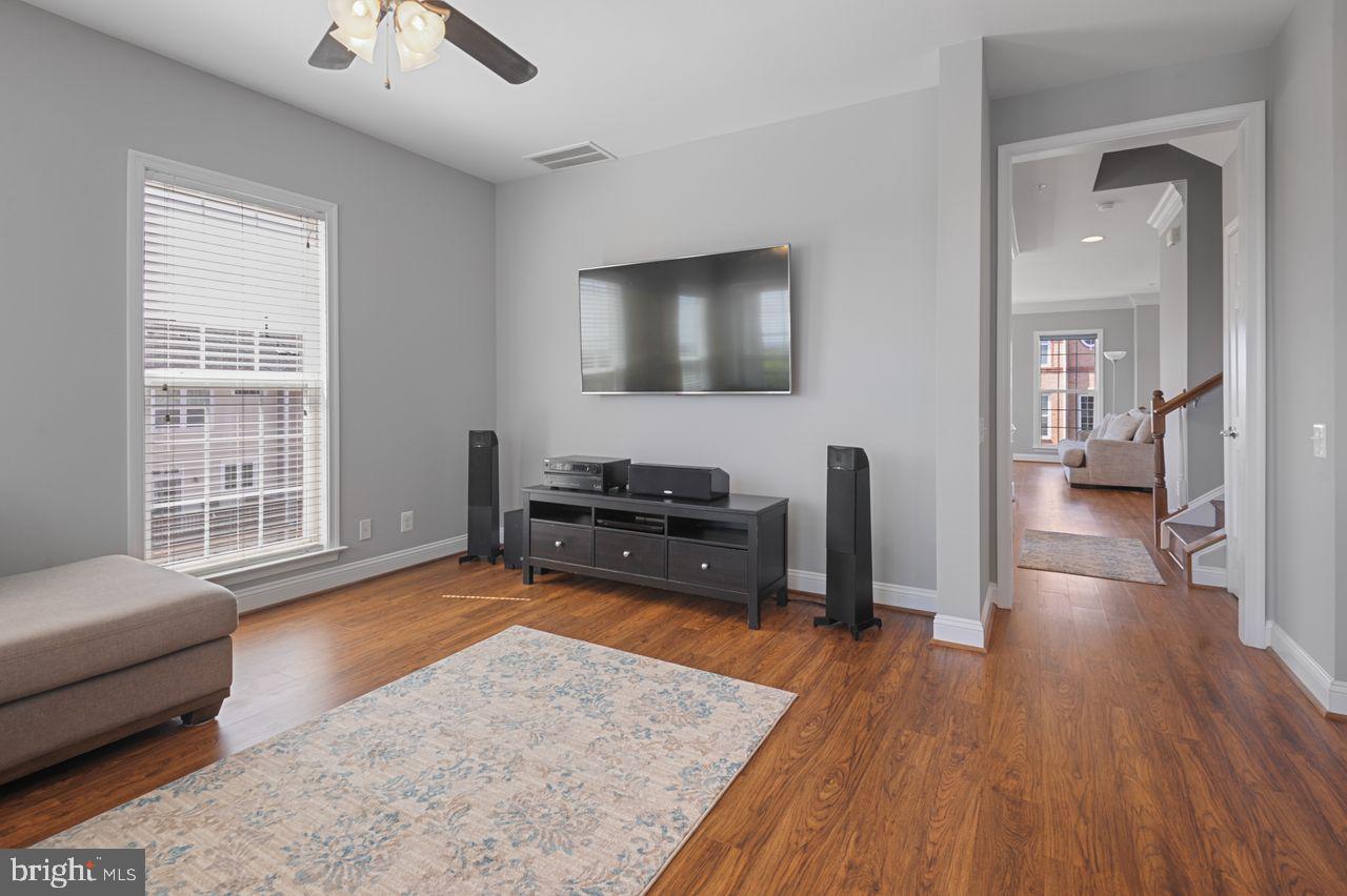 TOWNES AT GOOSE CREEK VILLAGE - Residential