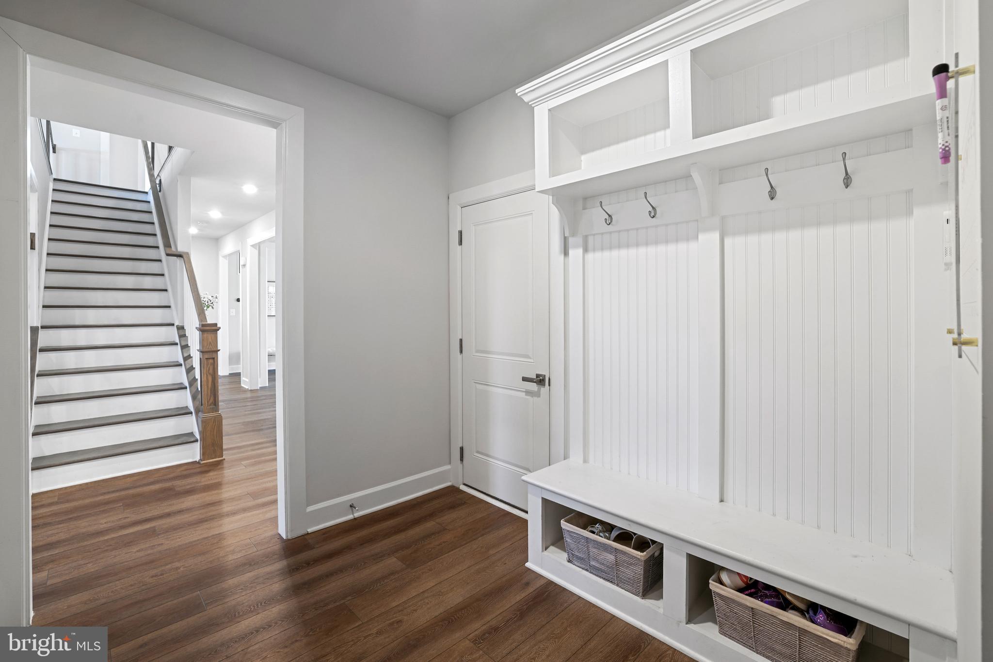 VIRGINIA CROSSING - Residential