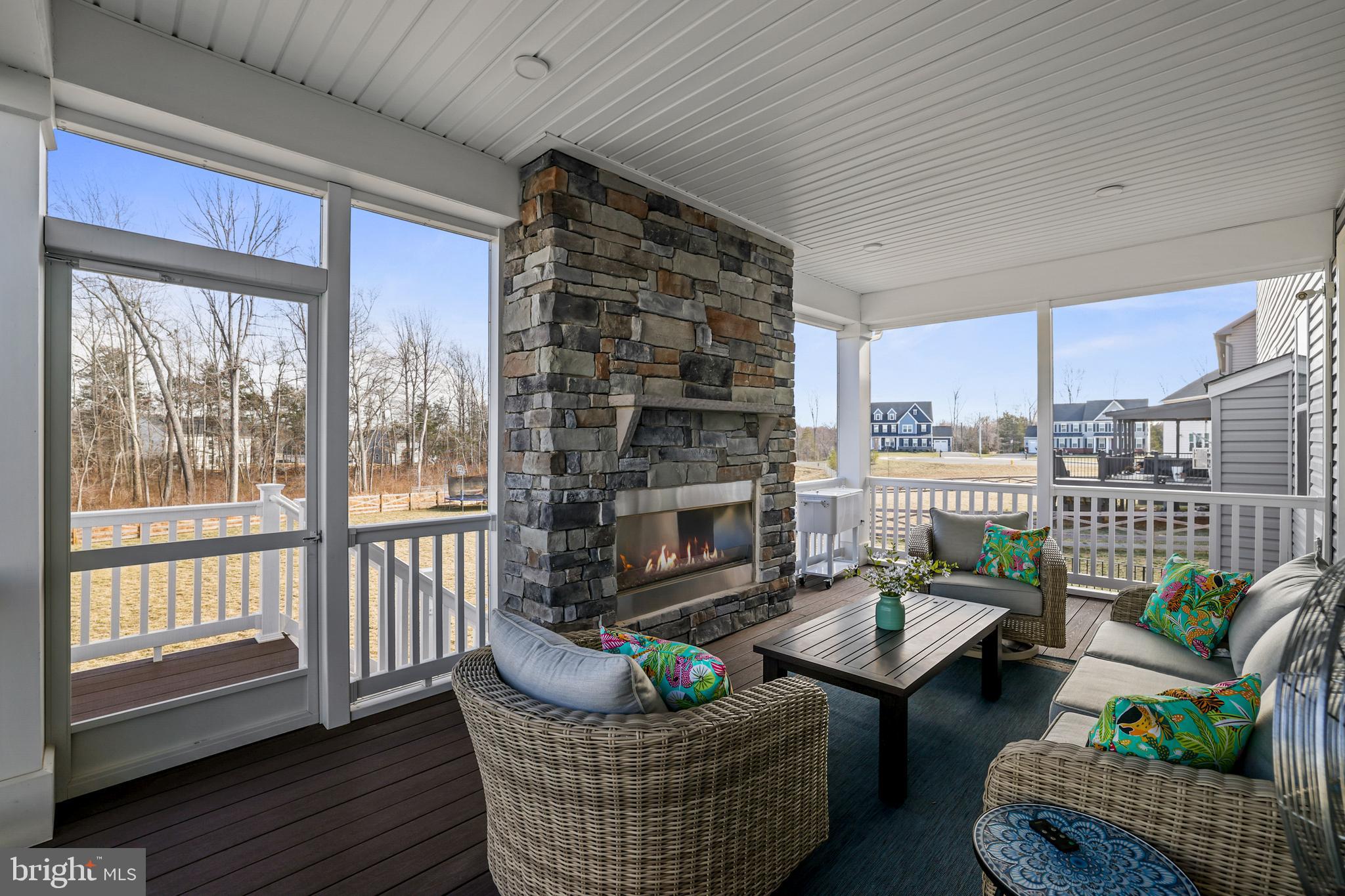 VIRGINIA CROSSING - Residential